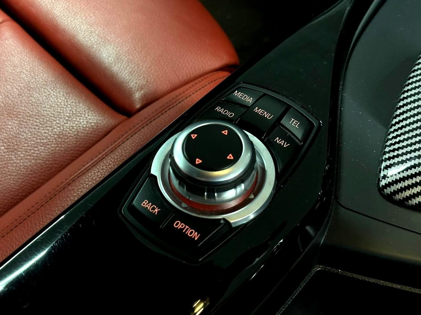 2016 BMW 1 Series - Thumbnail 58