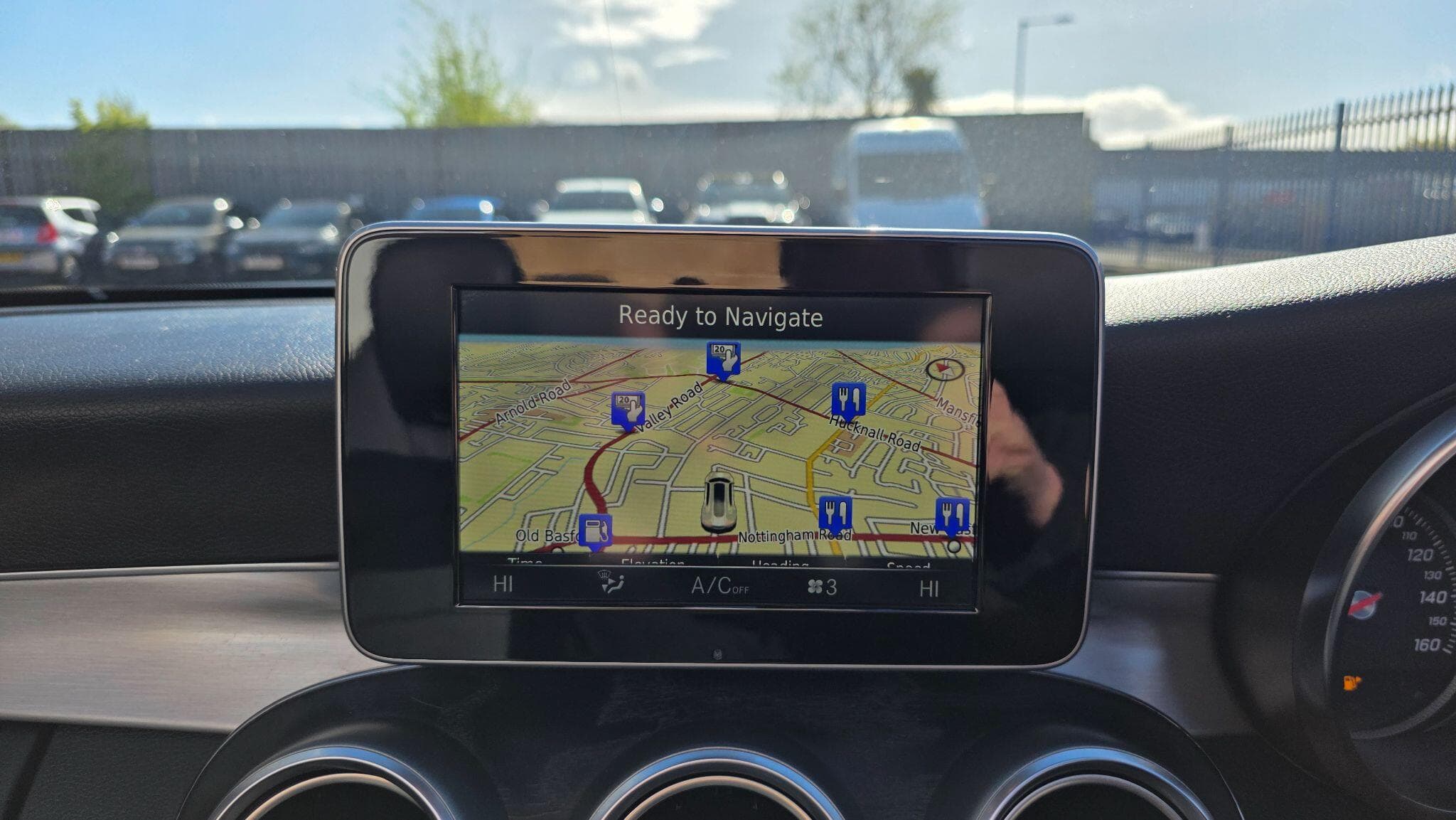 2016 Mercedes-Benz C Class - Thumbnail 32