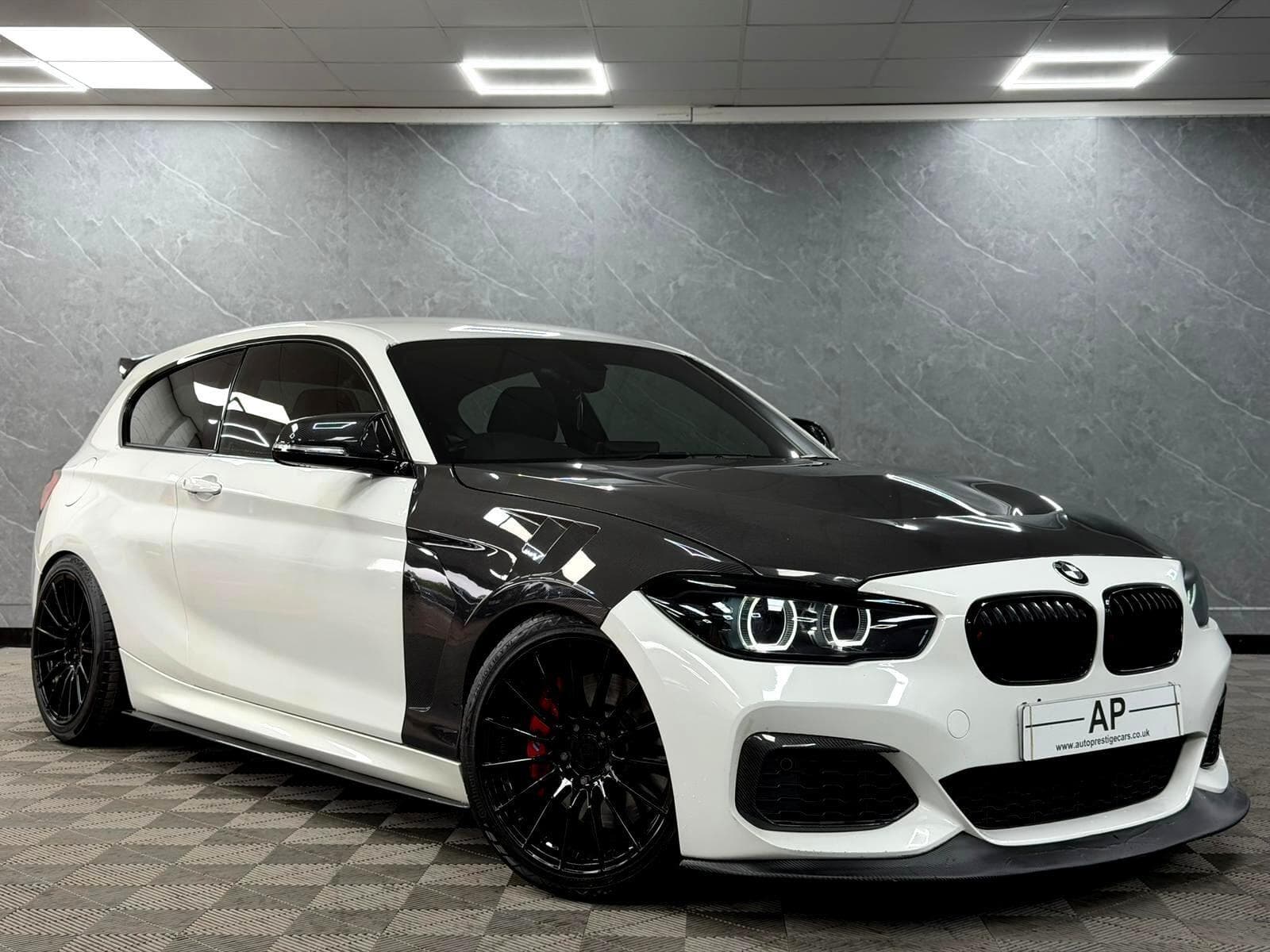 2019 BMW 1 Series - Thumbnail 21