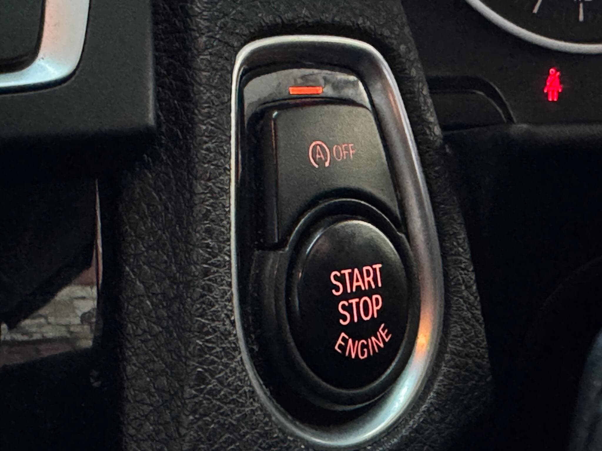 2016 BMW 2 Series - Thumbnail 19