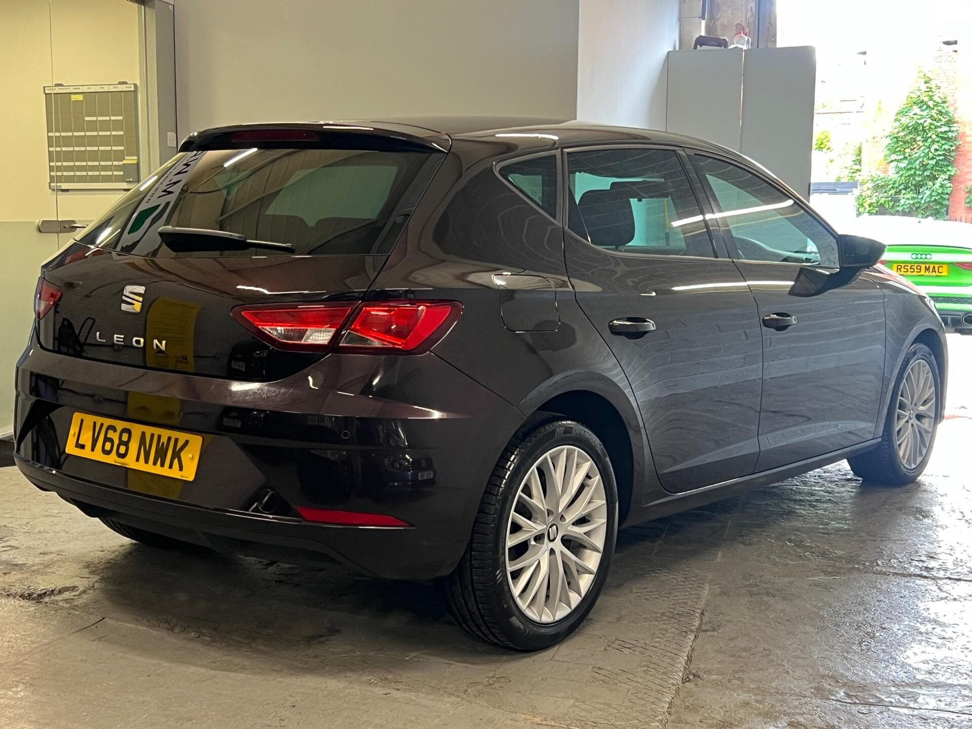 2018 SEAT Leon - Thumbnail 9