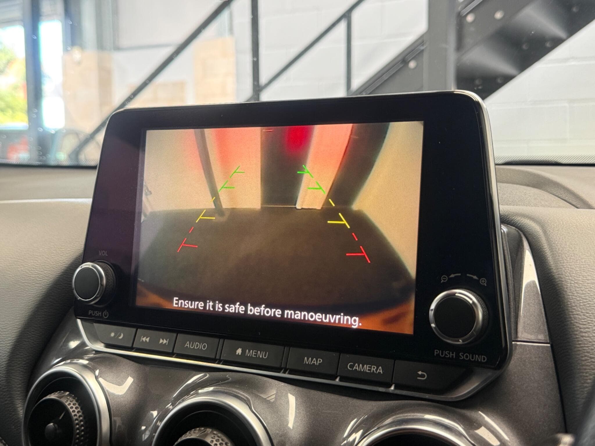 2020 Nissan Juke - Thumbnail 37