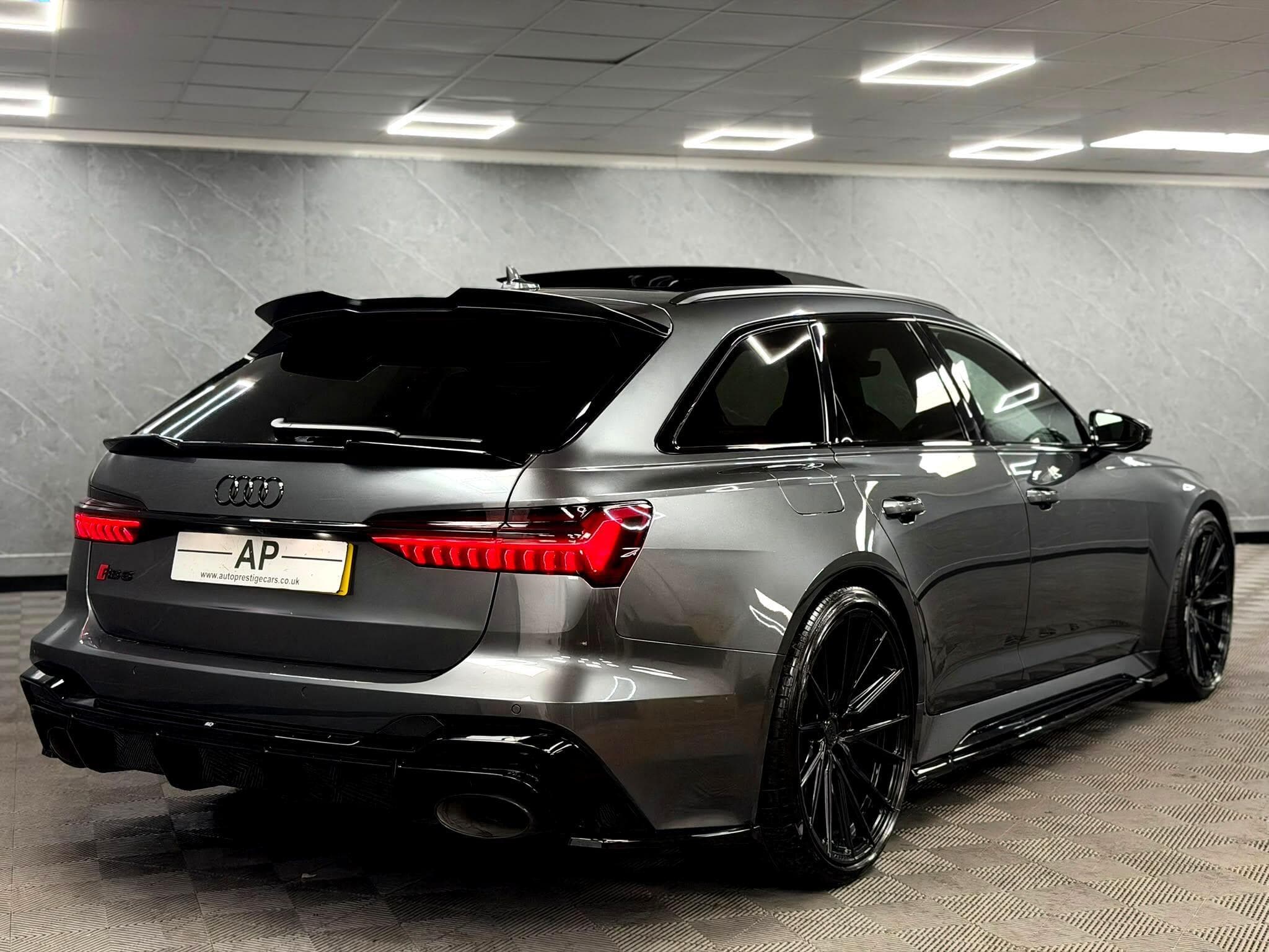 2021 Audi RS6 Avant - Thumbnail 7