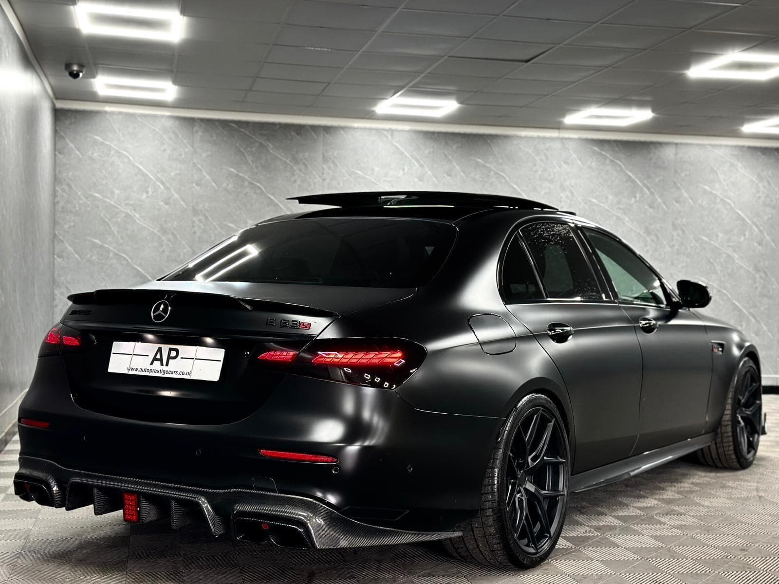 2020 Mercedes-Benz E Class - Thumbnail 19