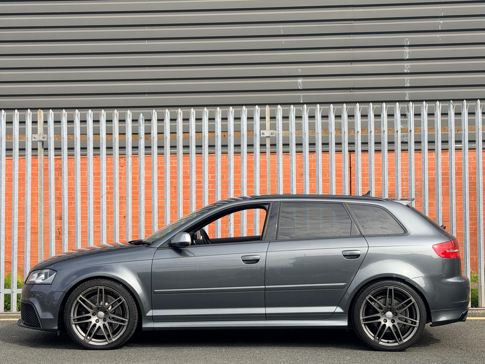 2011 Audi RS3 - Thumbnail 10