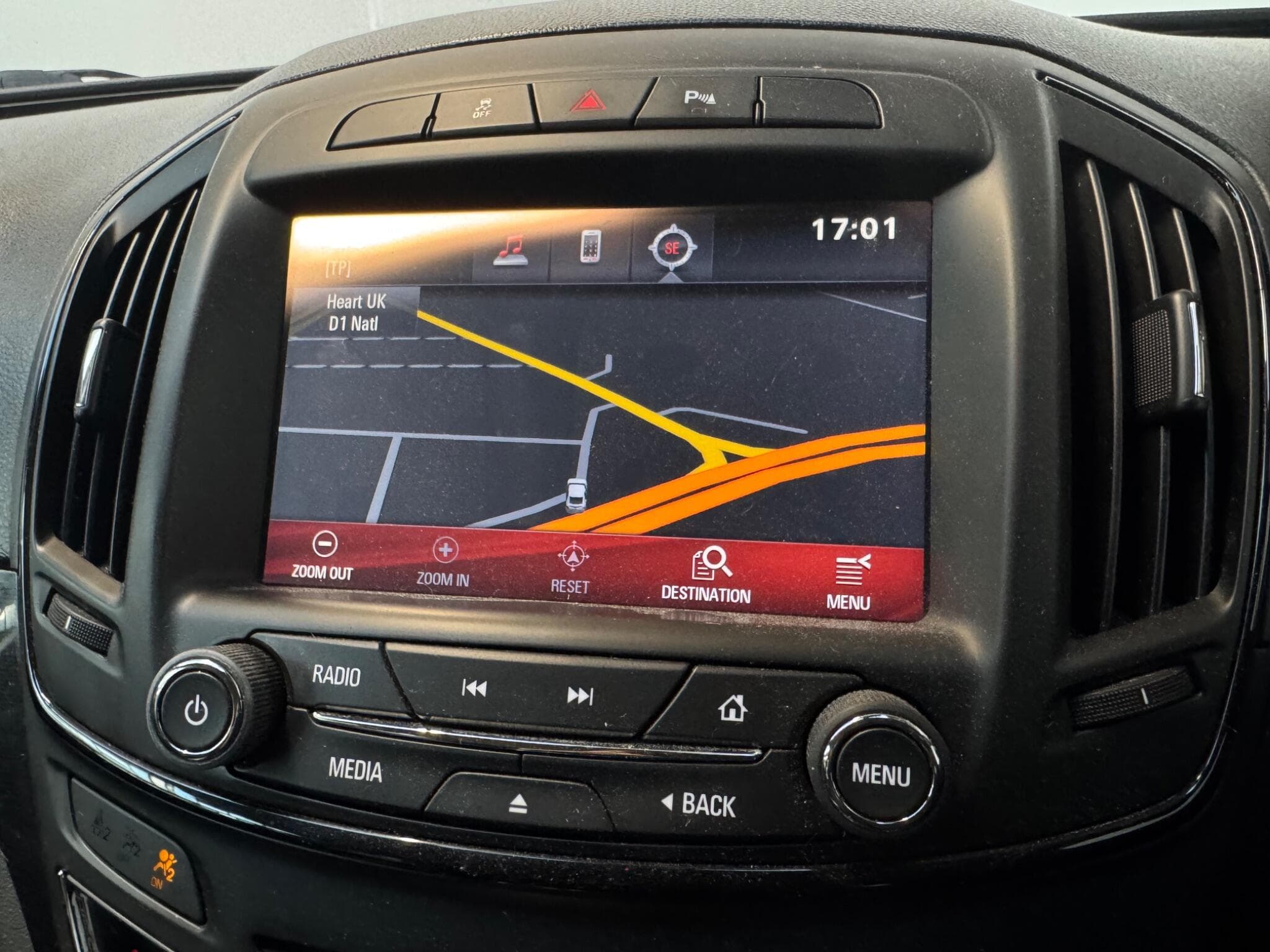 2015 Vauxhall Insignia - Thumbnail 12