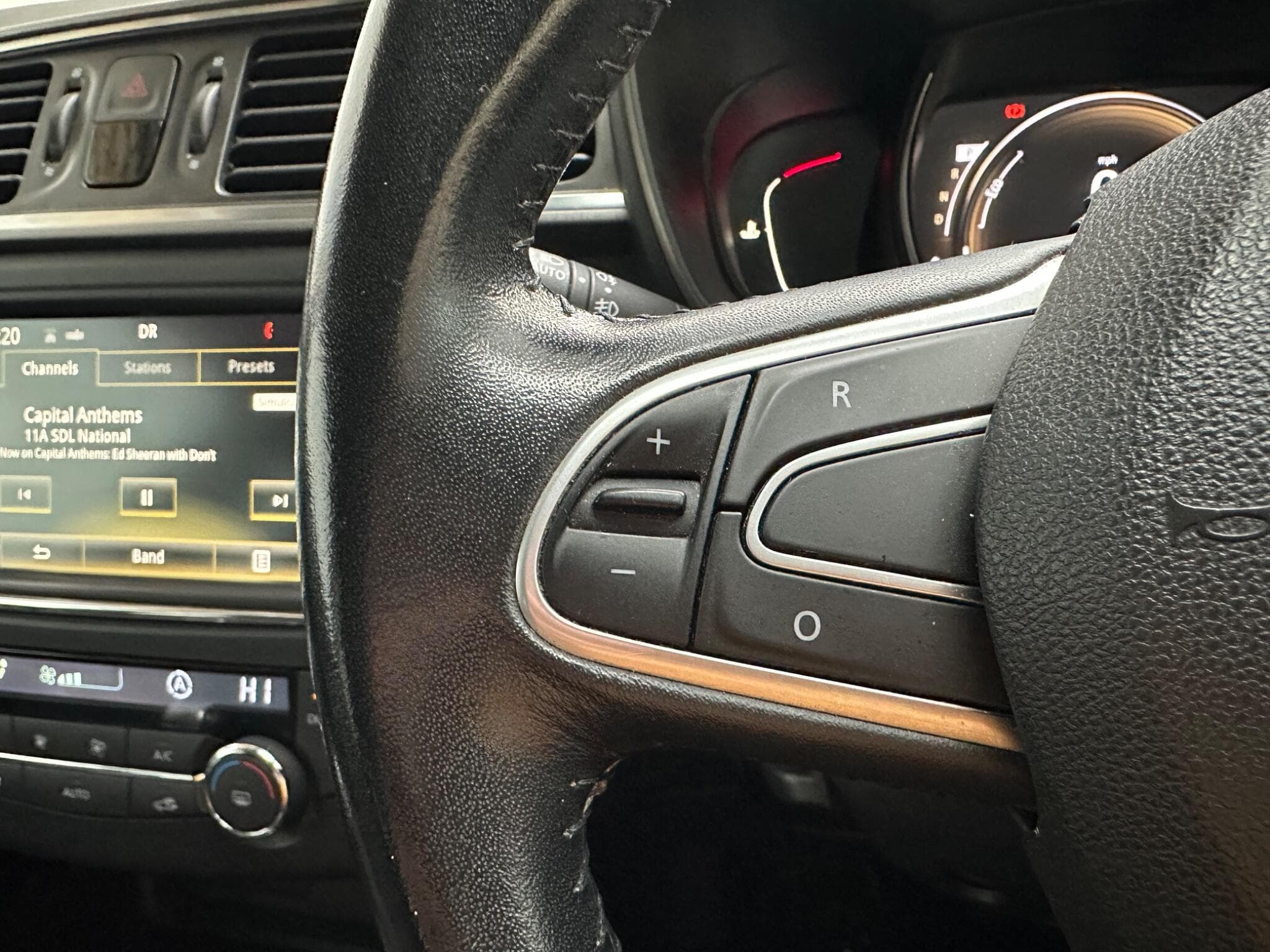 2017 Renault Kadjar - Thumbnail 19