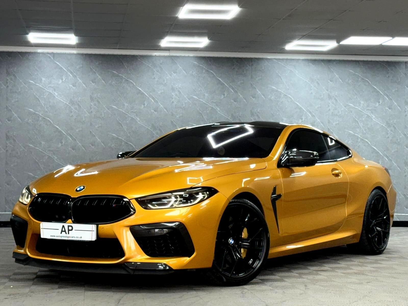 2022 BMW M8 - Thumbnail 6