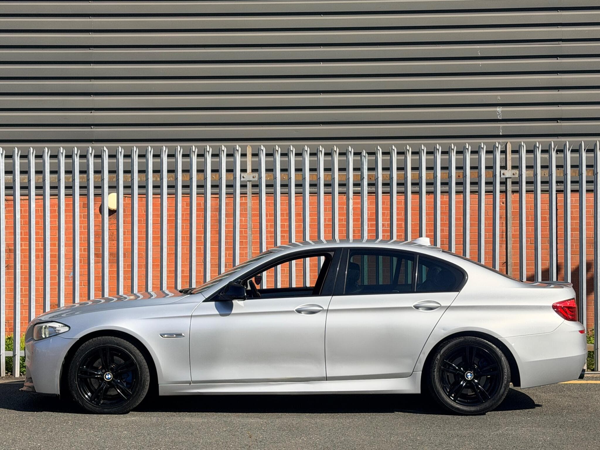 2012 BMW 5 Series - Thumbnail 9
