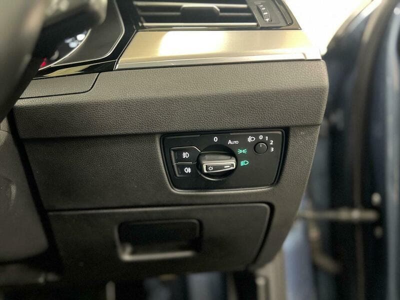 2015 Volkswagen Passat - Thumbnail 34