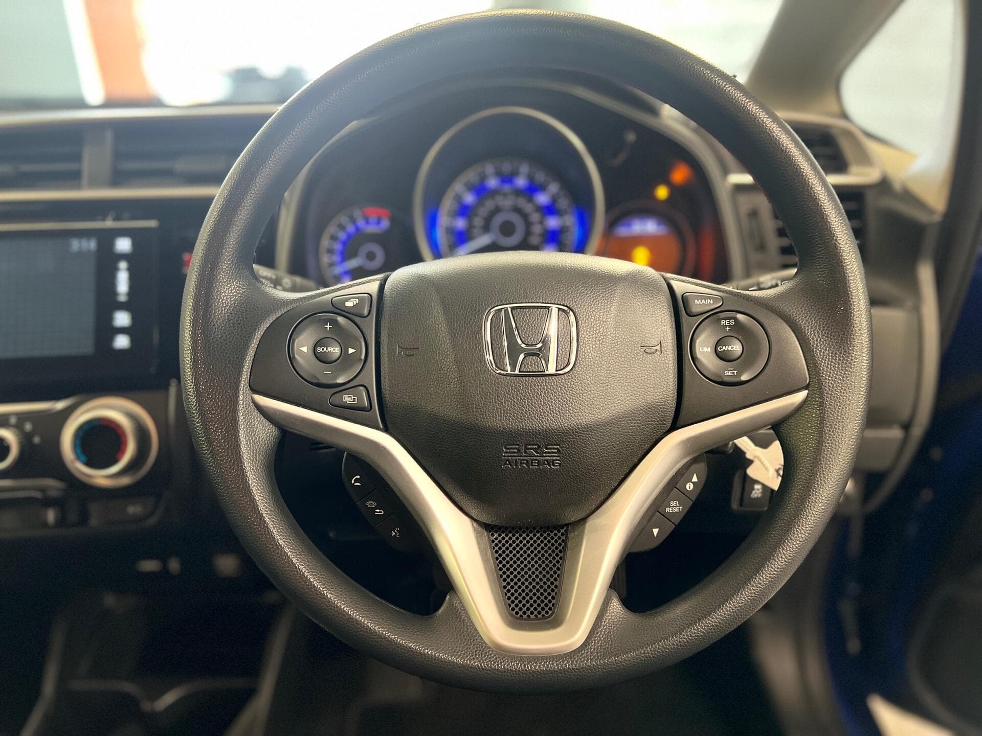 2016 Honda Jazz - Thumbnail 25
