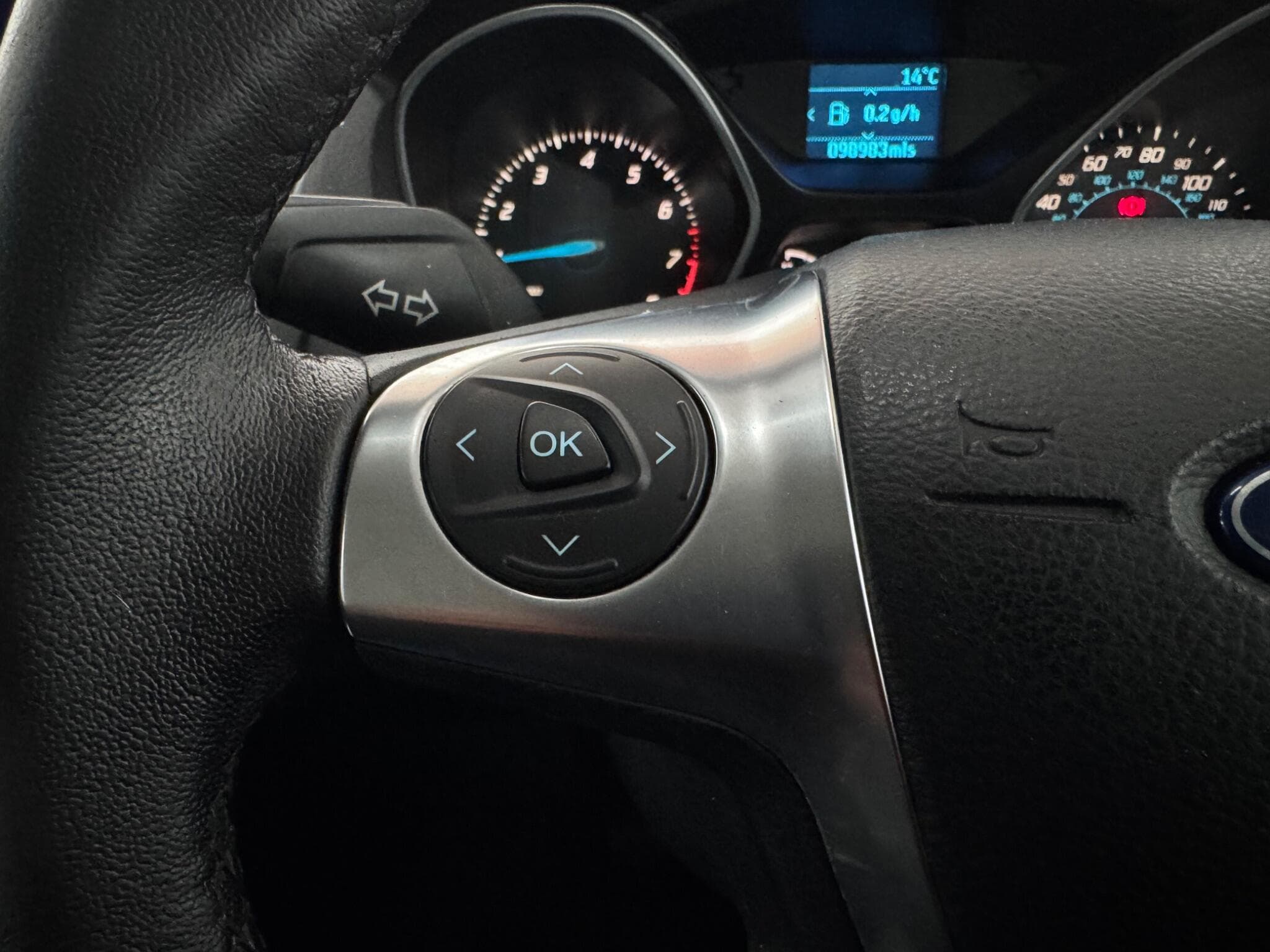 2012 Ford Focus - Thumbnail 20