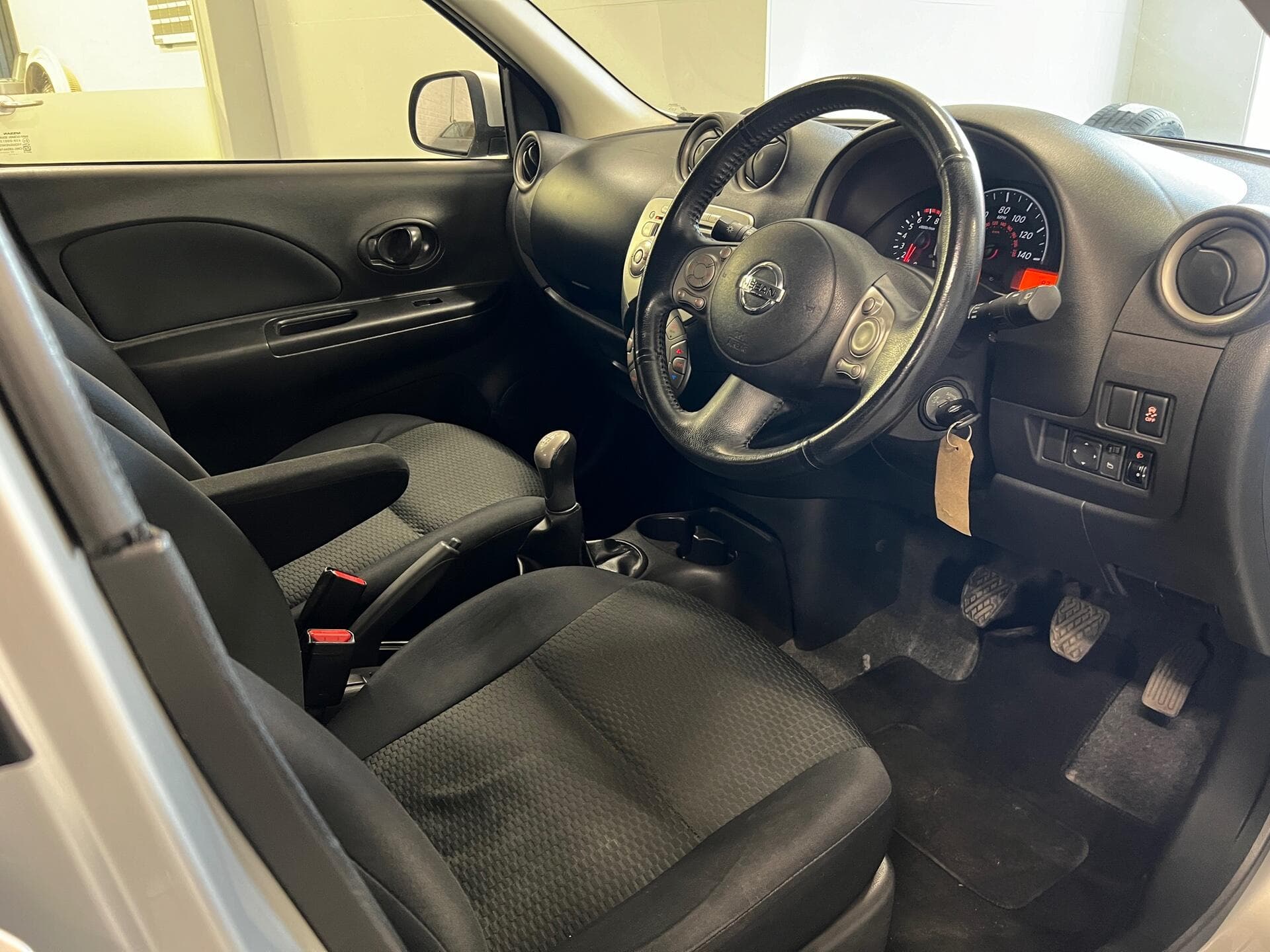 2011 Nissan Micra - Thumbnail 16