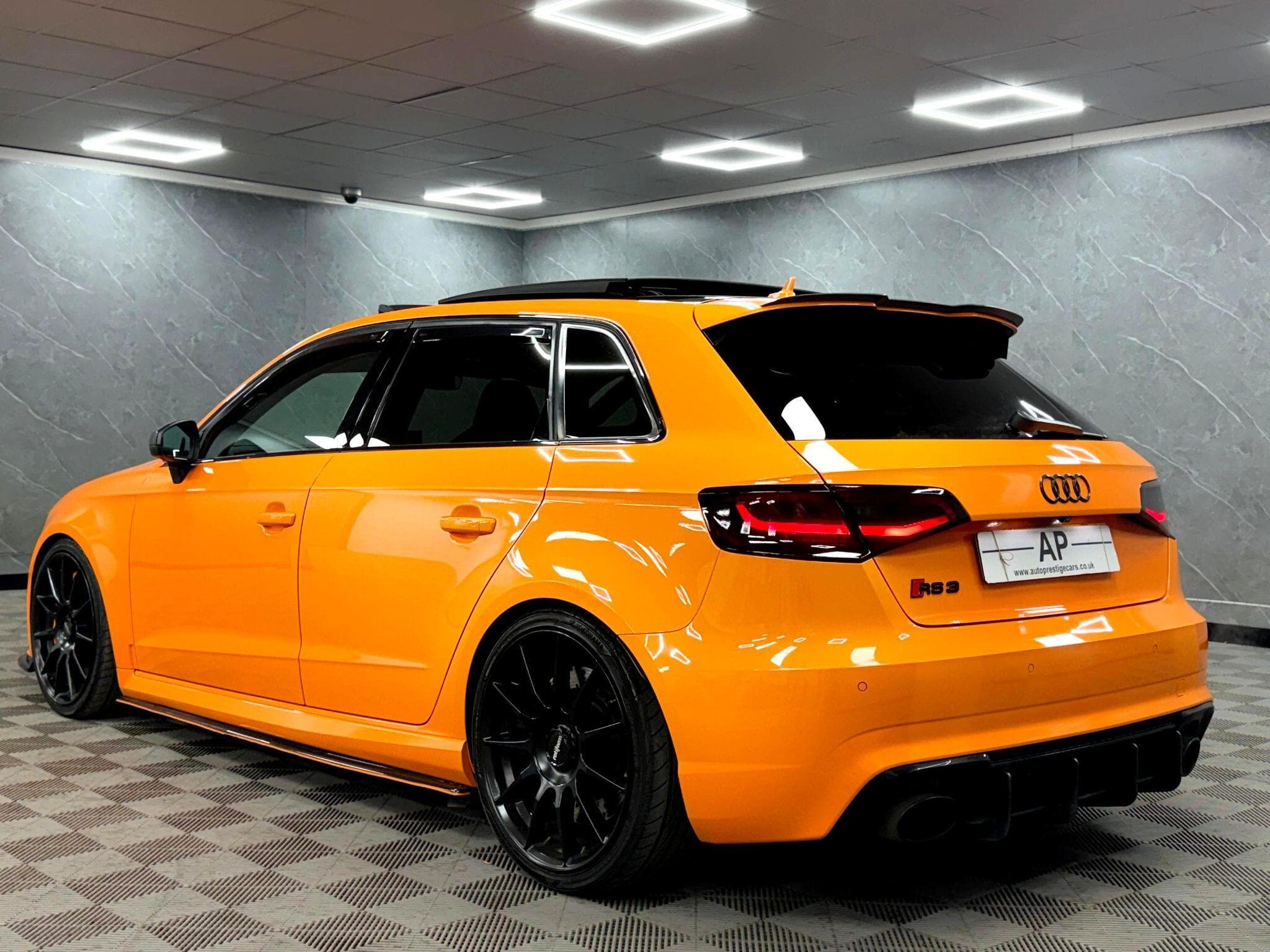 2015 Audi RS3 - Thumbnail 21