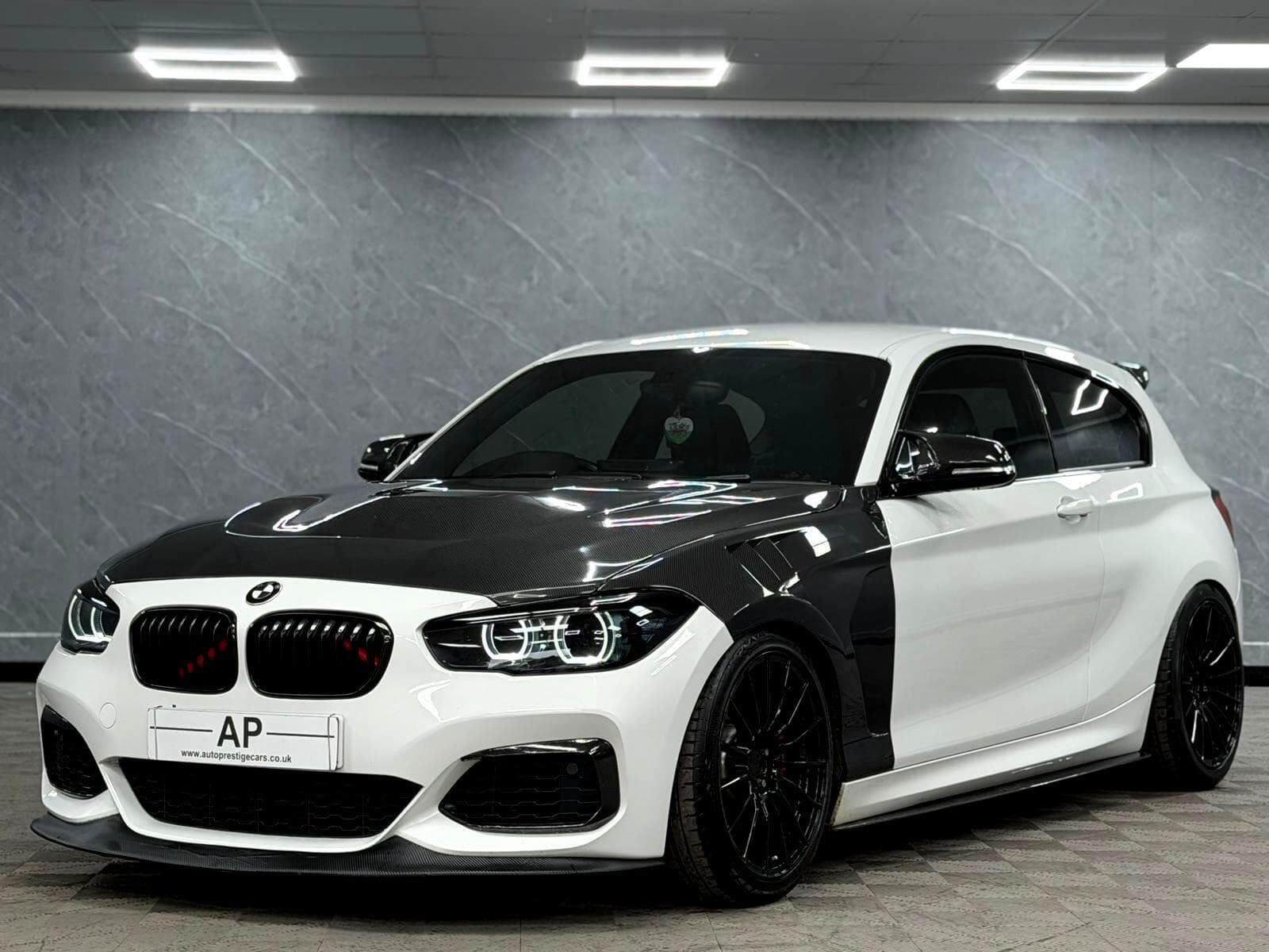 2019 BMW 1 Series - Thumbnail 3