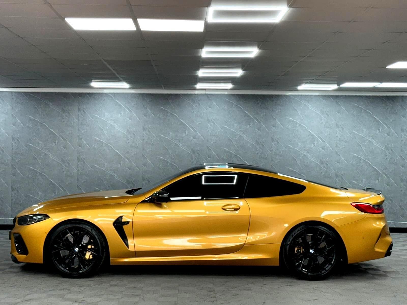 2022 BMW M8 - Thumbnail 19