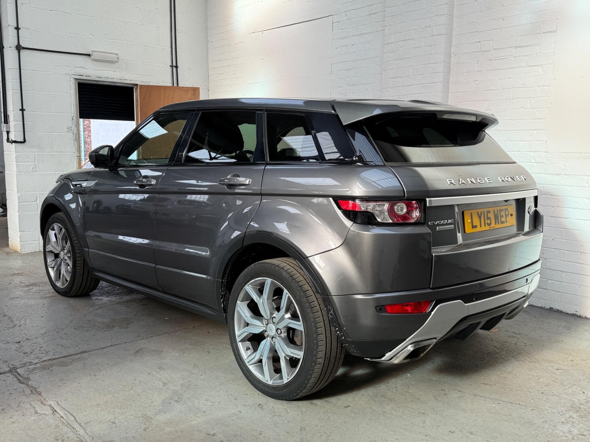 2015 Land Rover Range Rover Evoque - Thumbnail 5