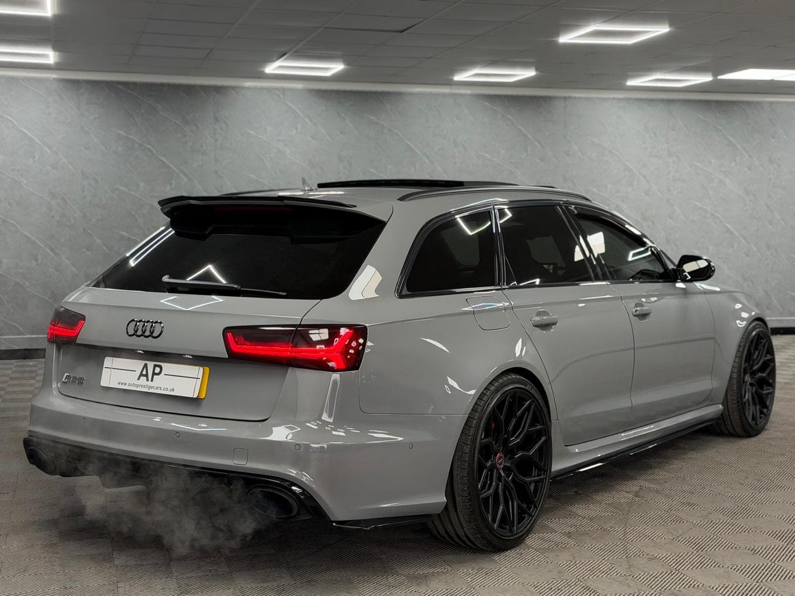 2016 Audi RS6 Avant - Thumbnail 69