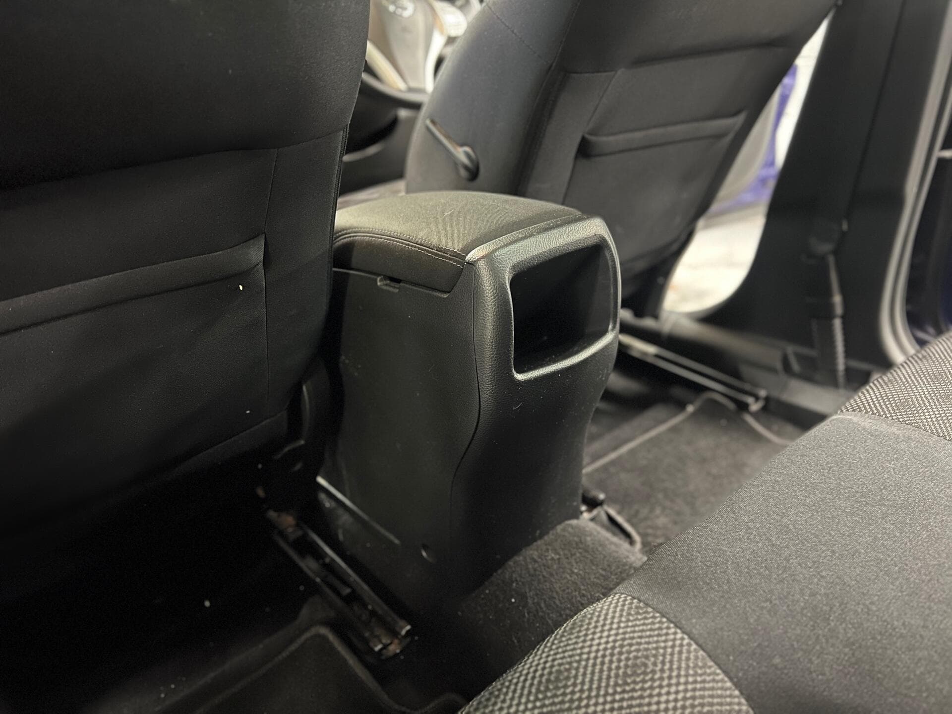 2015 Nissan Qashqai - Thumbnail 47