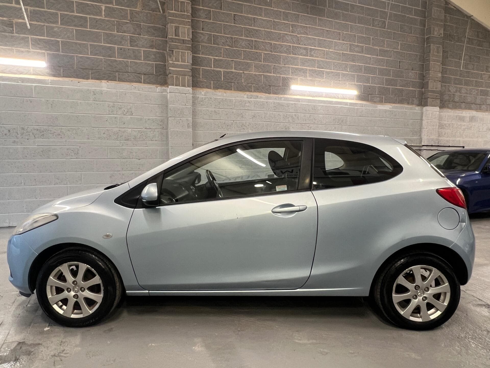 2008 Mazda Mazda2 - Thumbnail 11