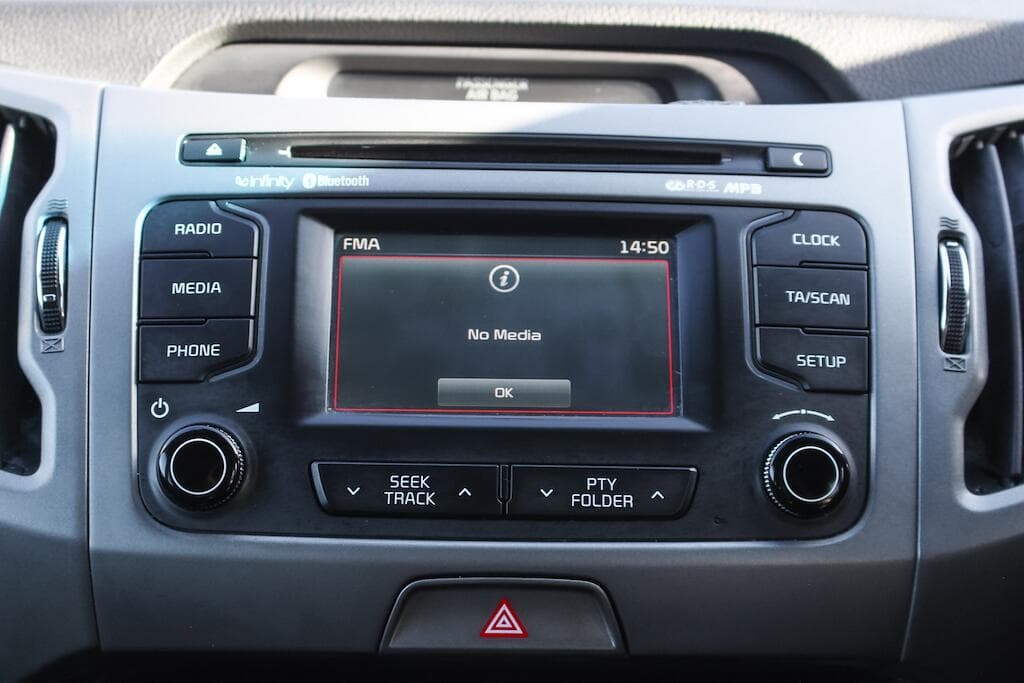 2015 Kia Sportage - Thumbnail 34