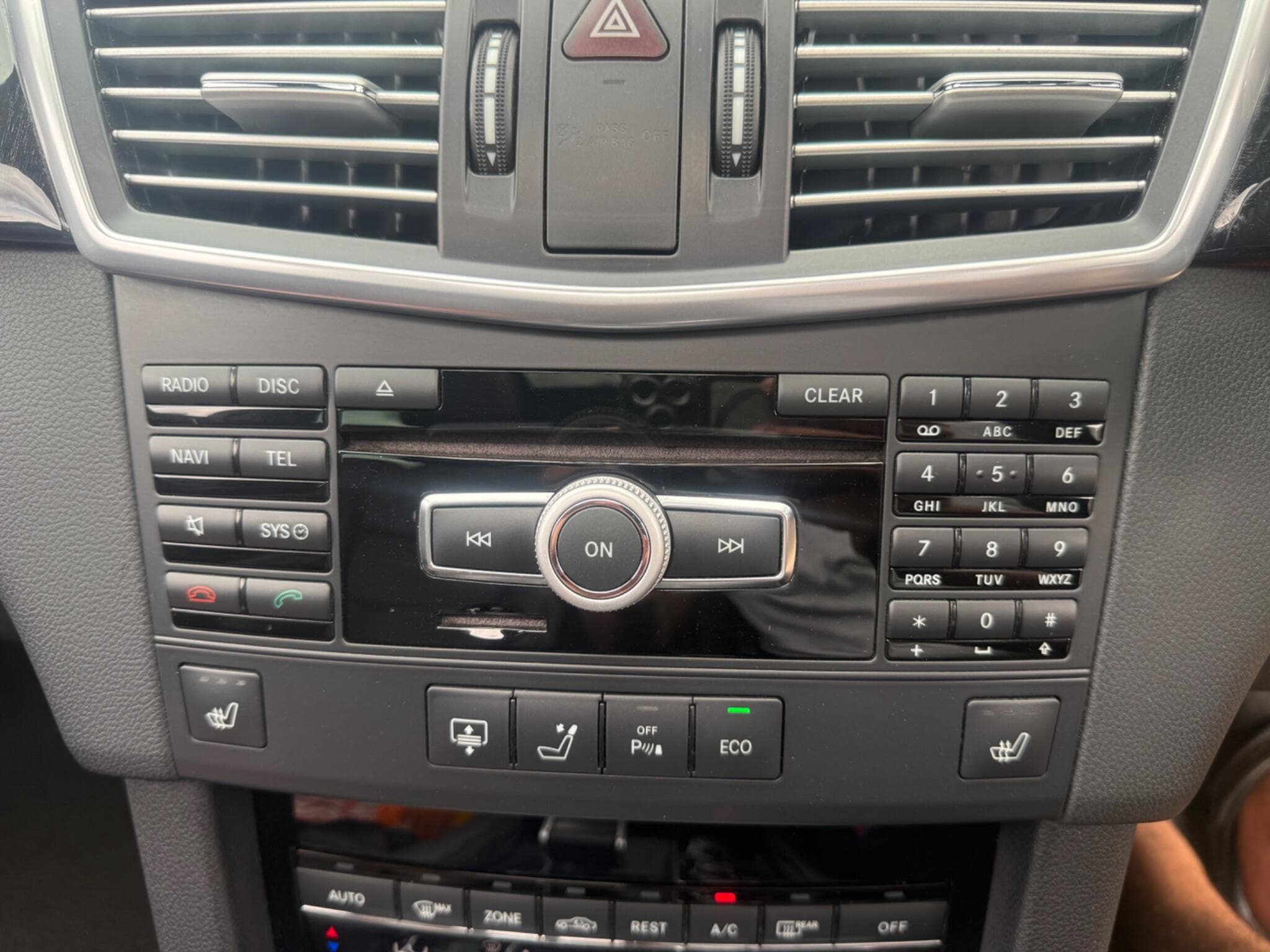 2012 Mercedes-Benz E Class - Thumbnail 27