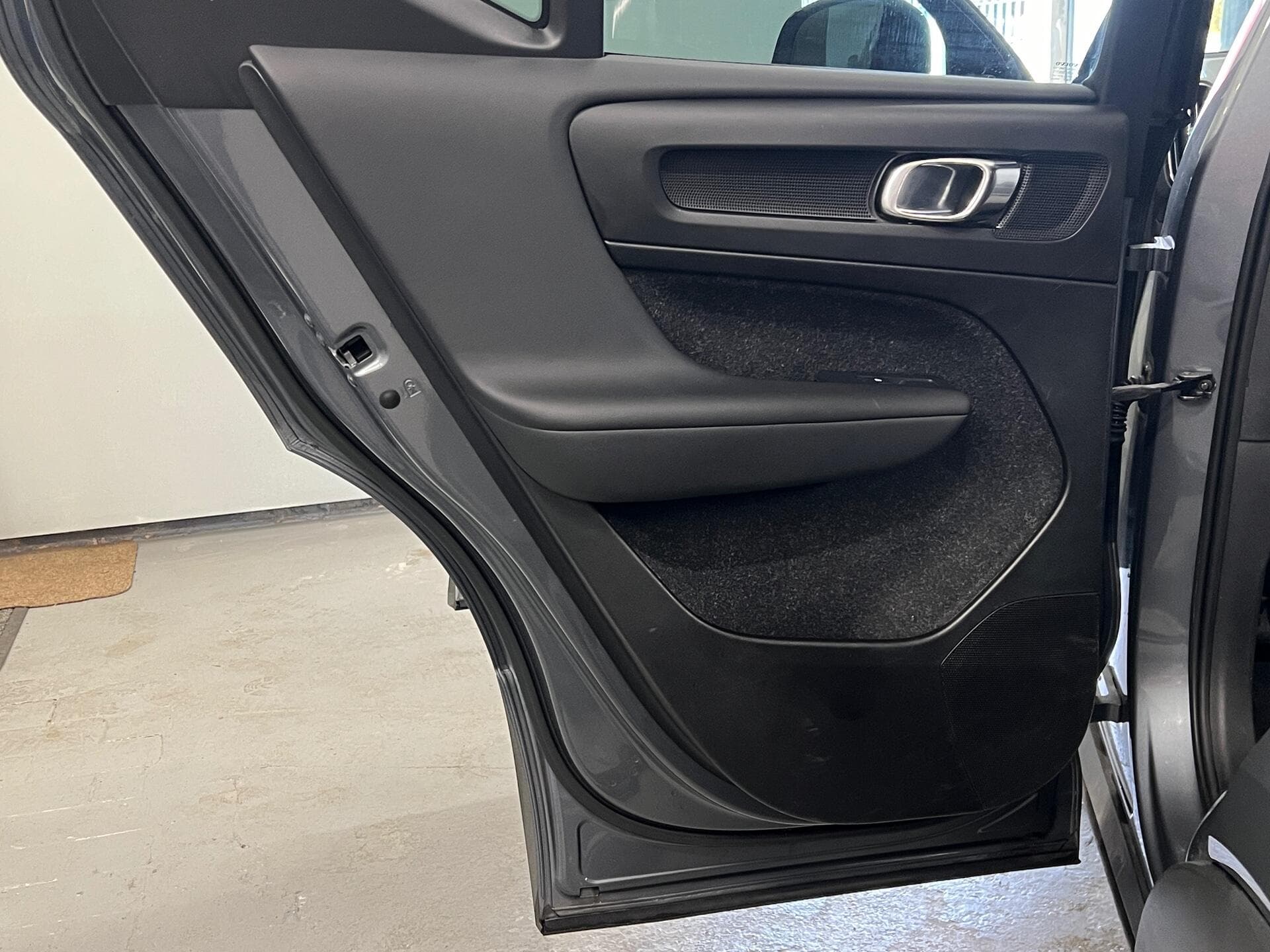 2018 Volvo XC40 - Thumbnail 54