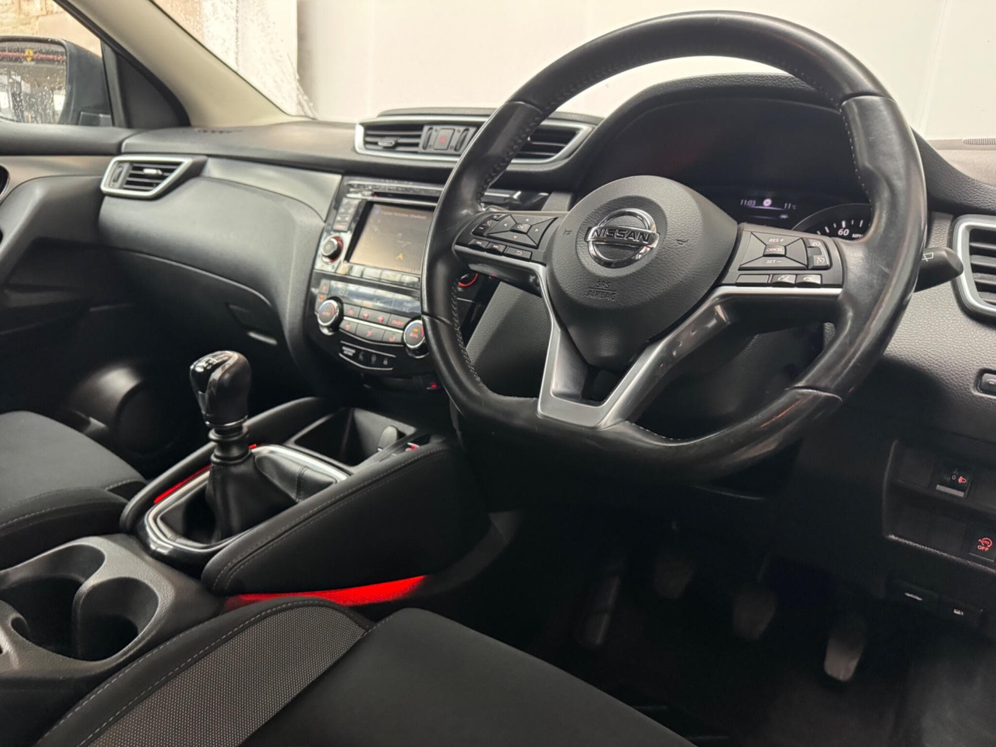 2018 Nissan Qashqai - Thumbnail 4