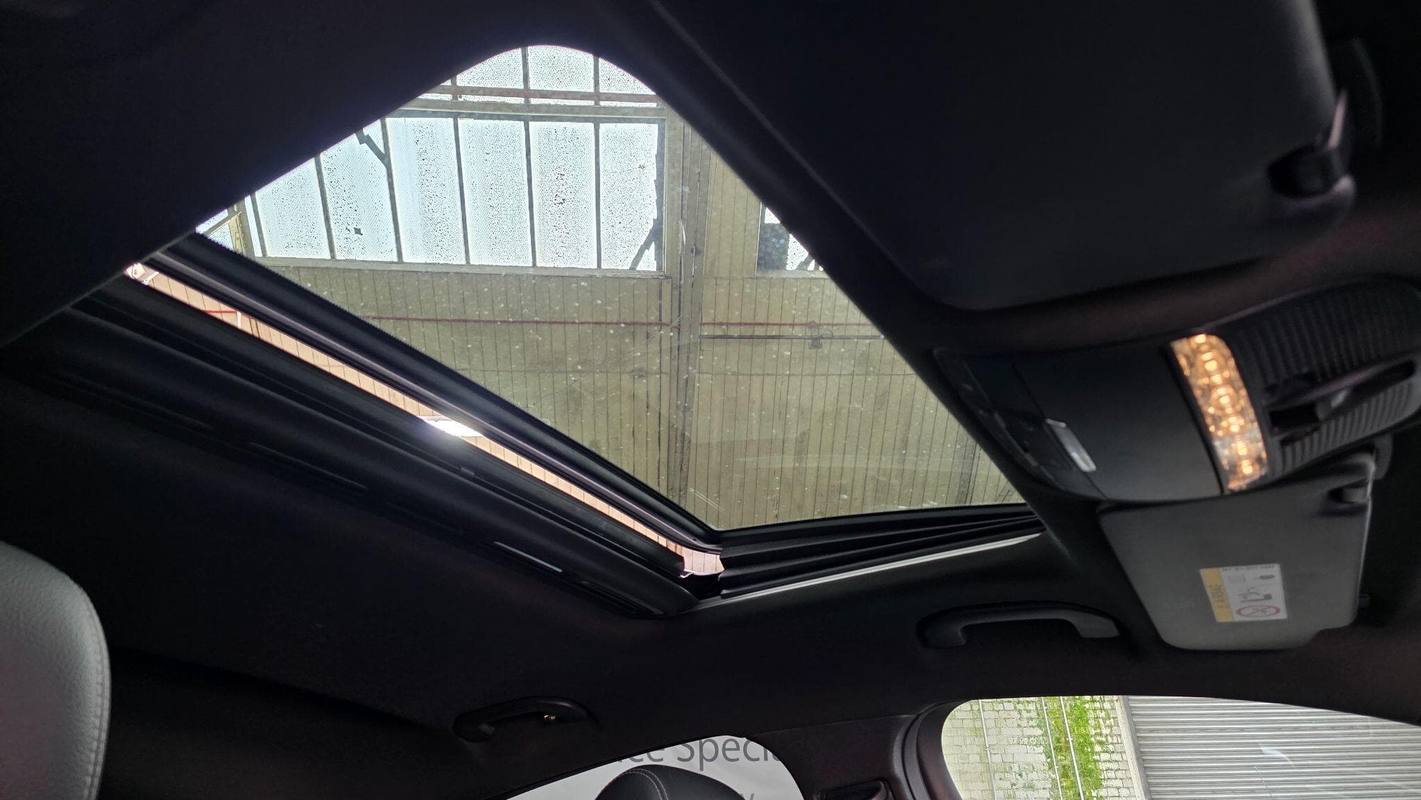 2017 Mercedes-Benz GLC - Thumbnail 15