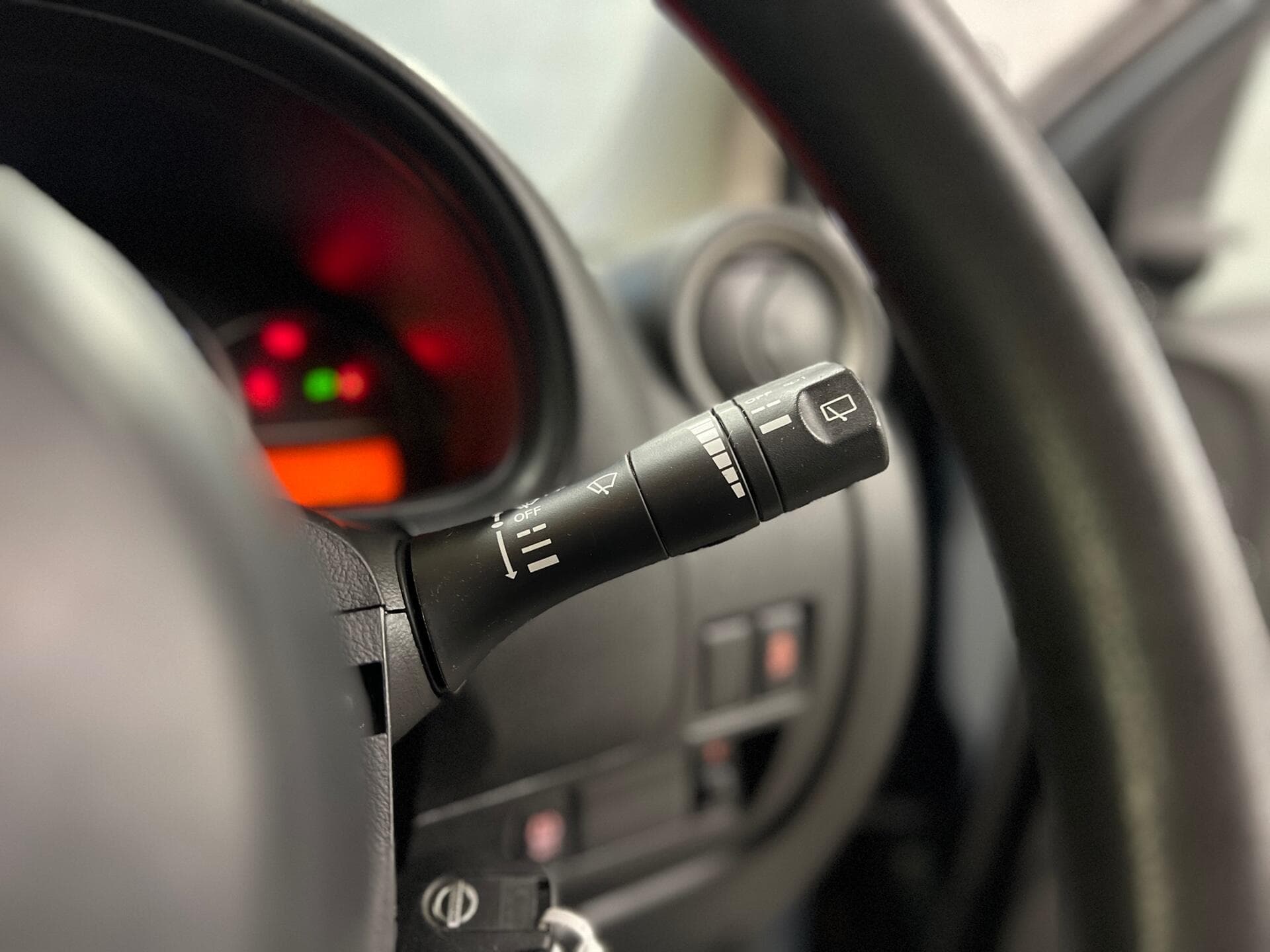 2016 Nissan Micra - Thumbnail 28