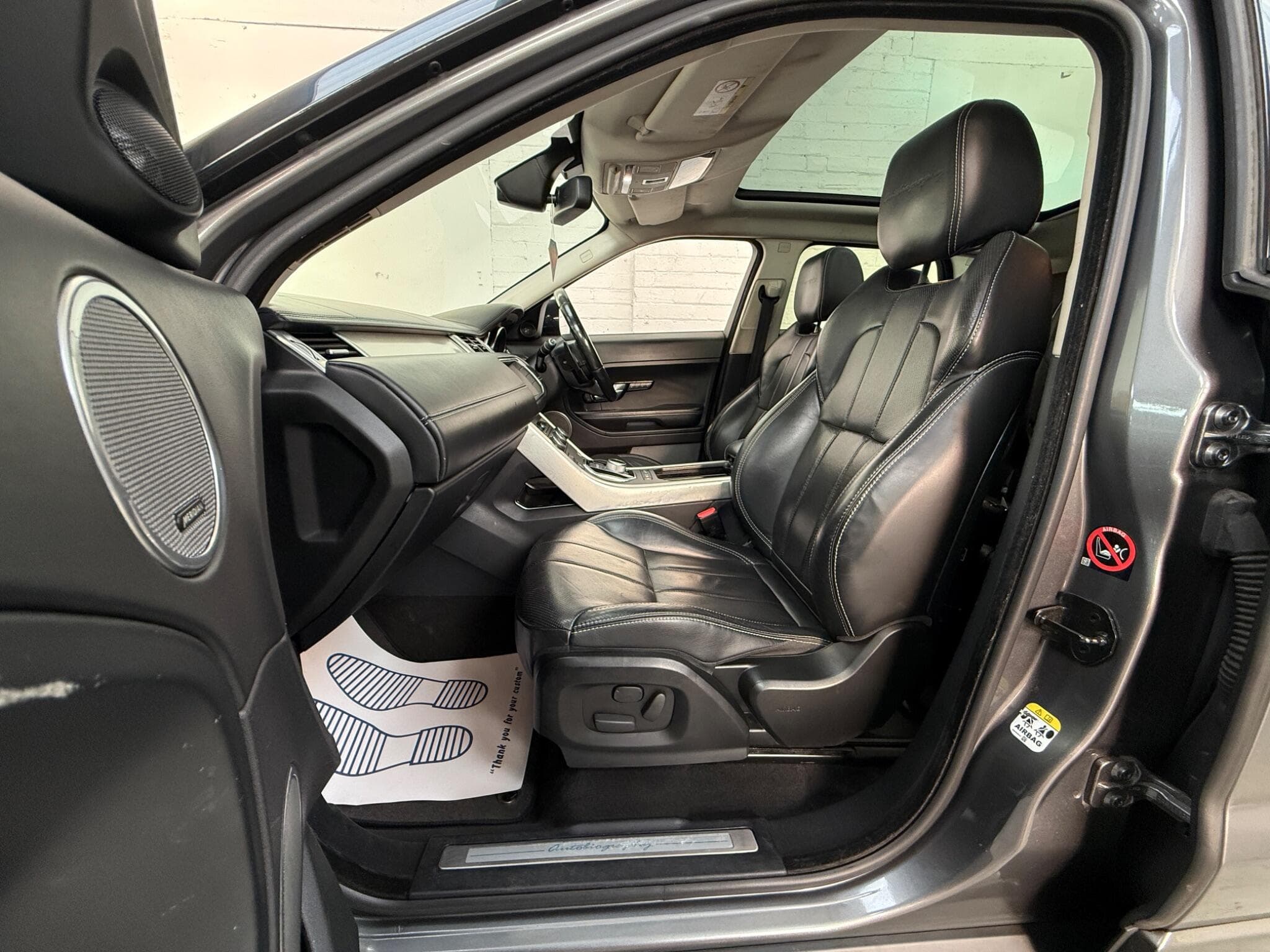 2015 Land Rover Range Rover Evoque - Thumbnail 29