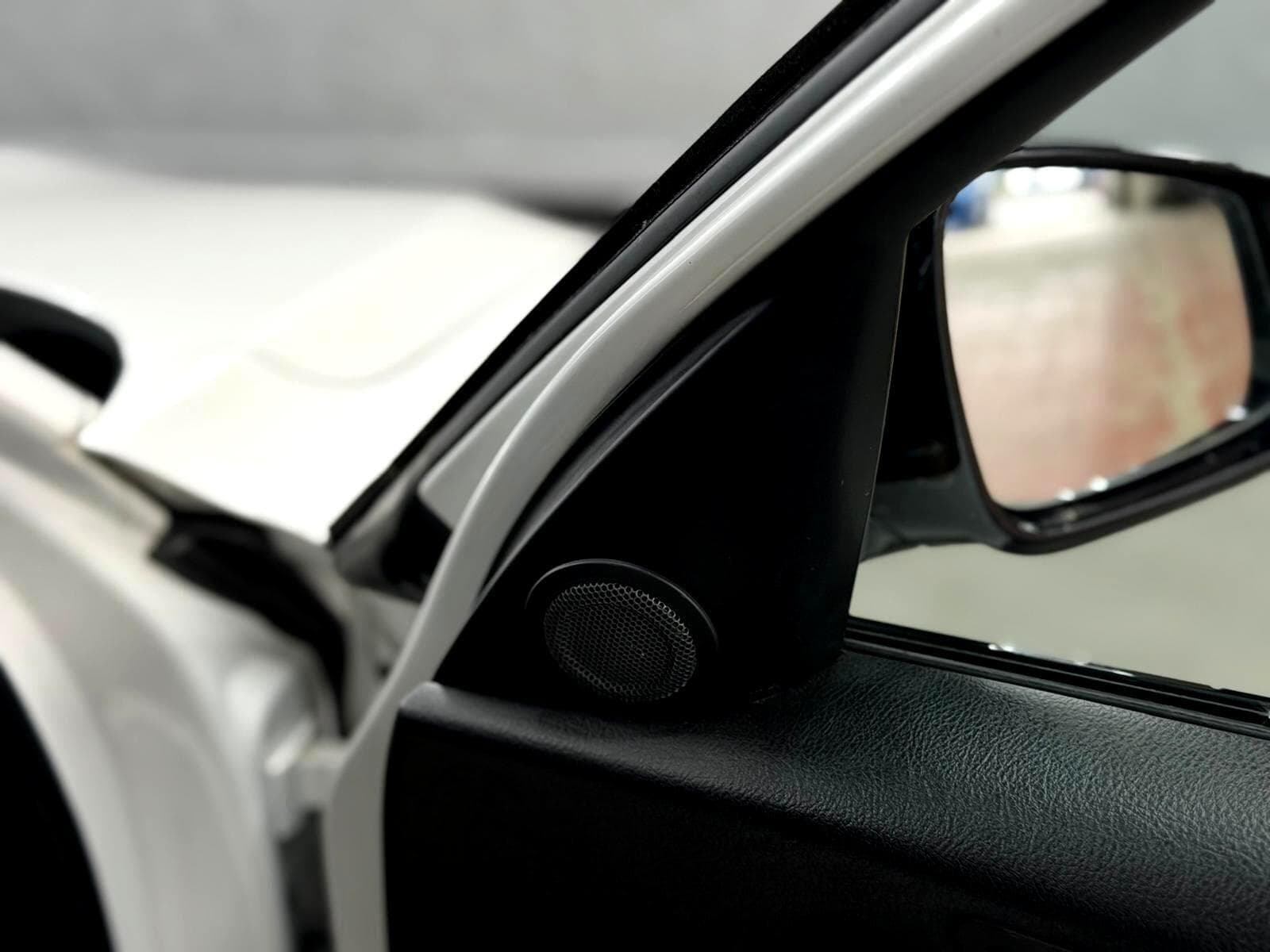 2018 BMW 1 Series - Thumbnail 32