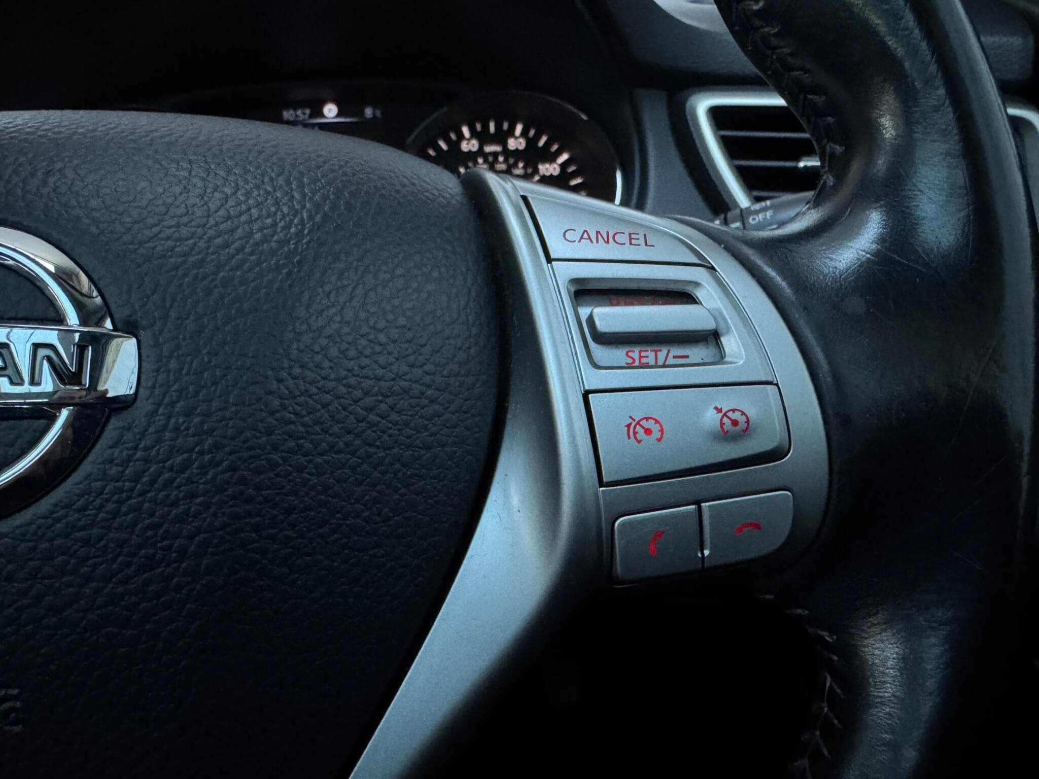 2015 Nissan Qashqai - Thumbnail 21