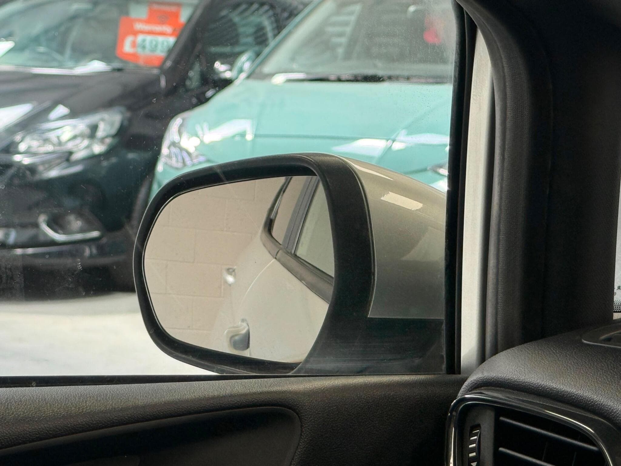 2021 Ford Fiesta - Thumbnail 45