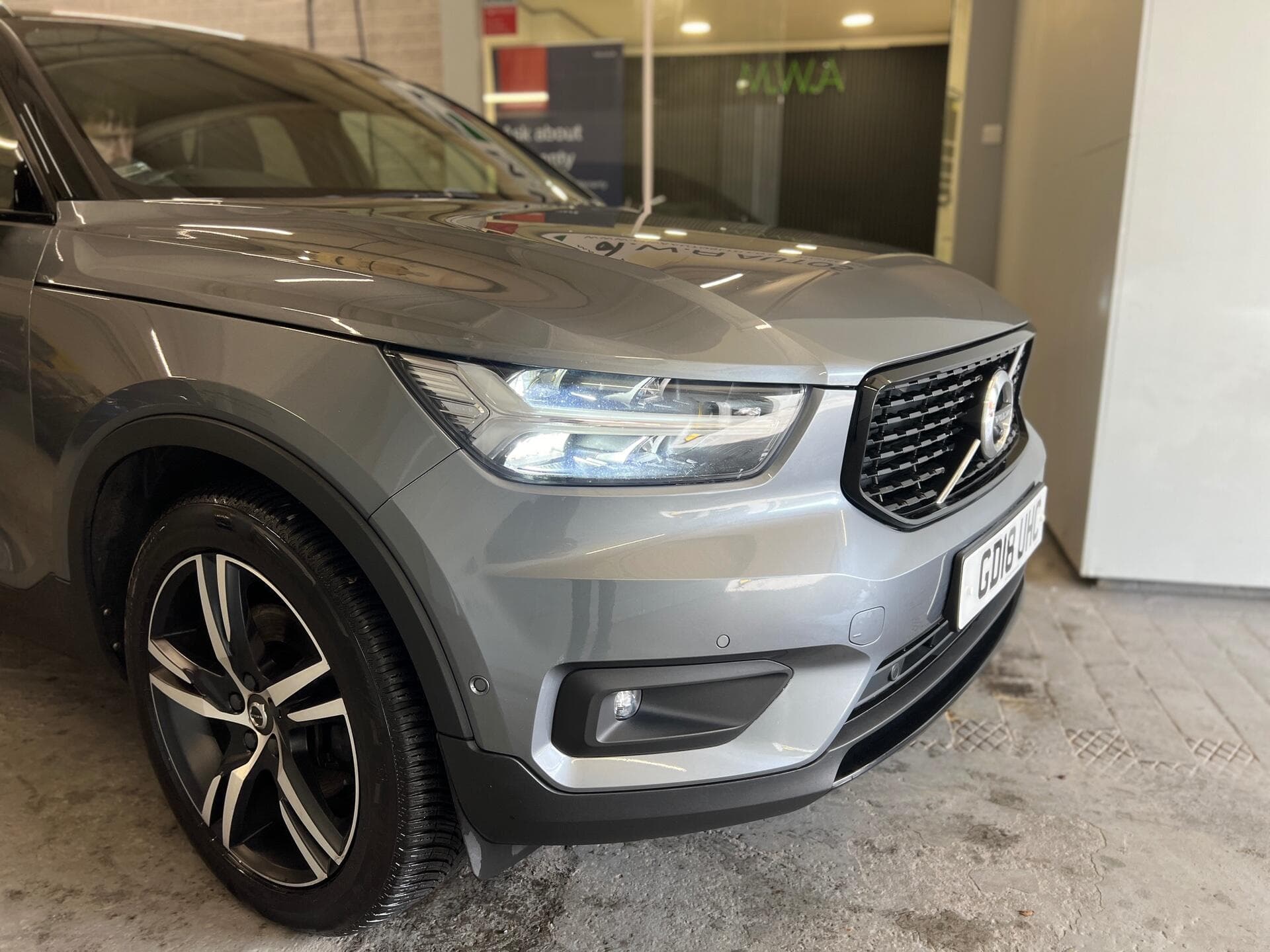 2018 Volvo XC40 - Thumbnail 23