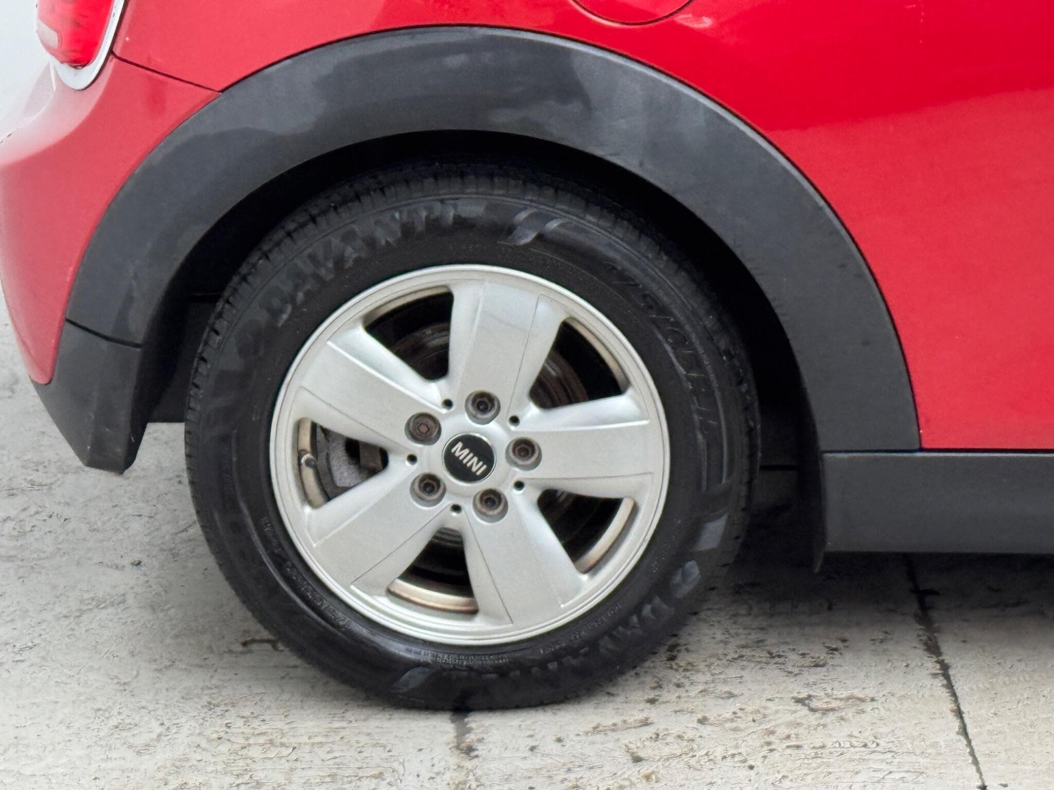 2015 MINI Hatch - Thumbnail 23