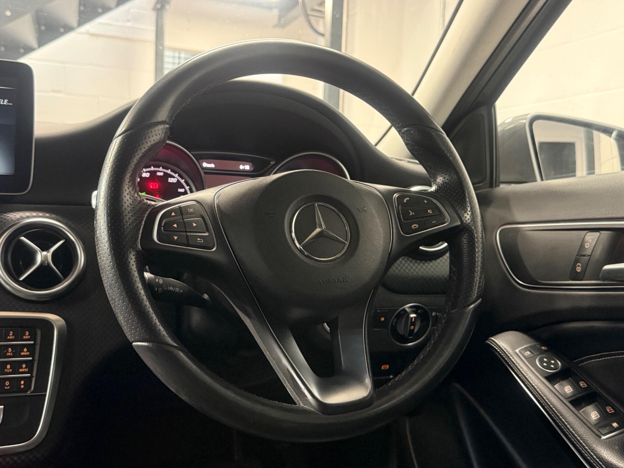 2017 Mercedes-Benz A Class - Thumbnail 30