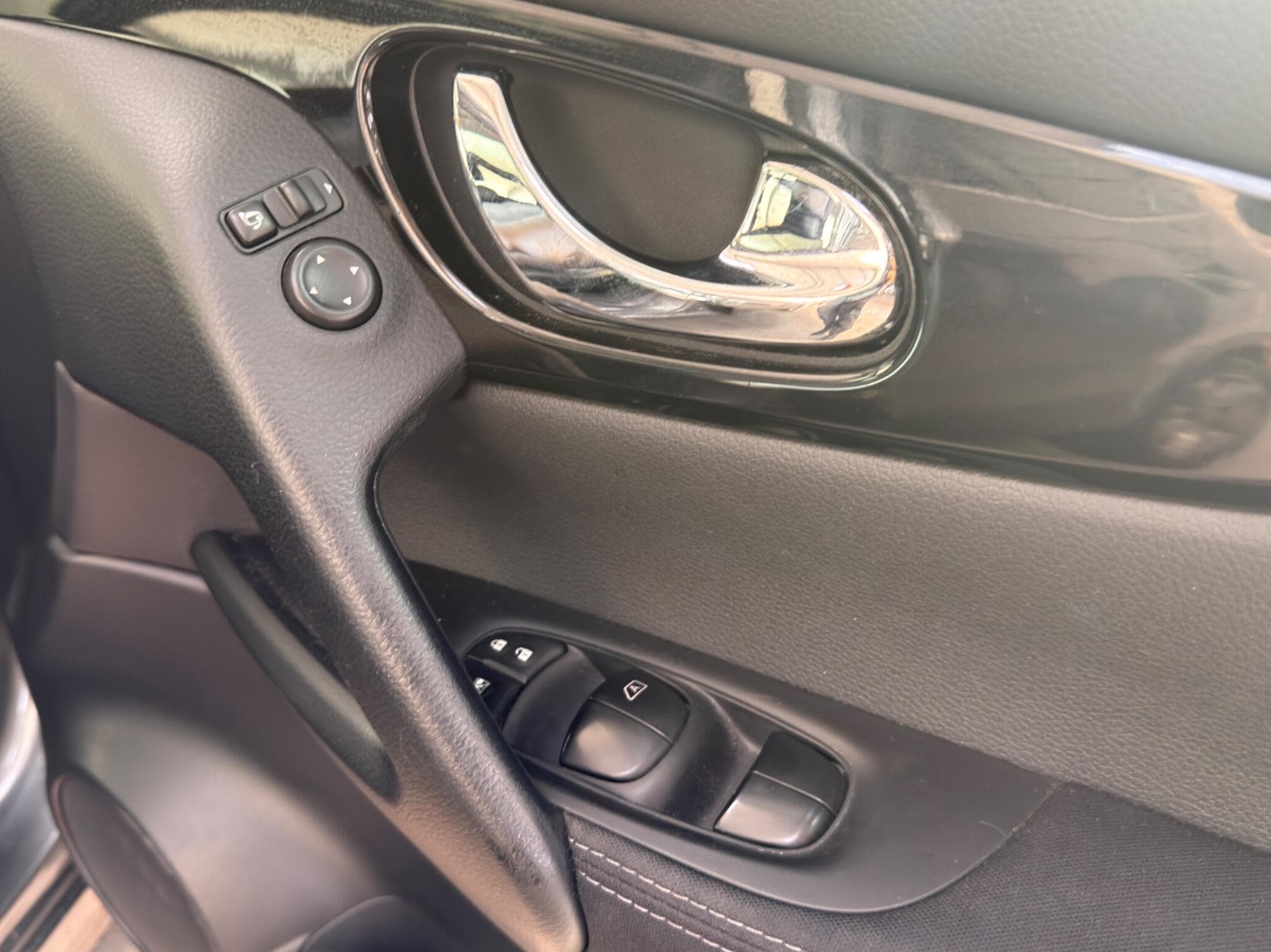 2014 Nissan Qashqai - Thumbnail 24