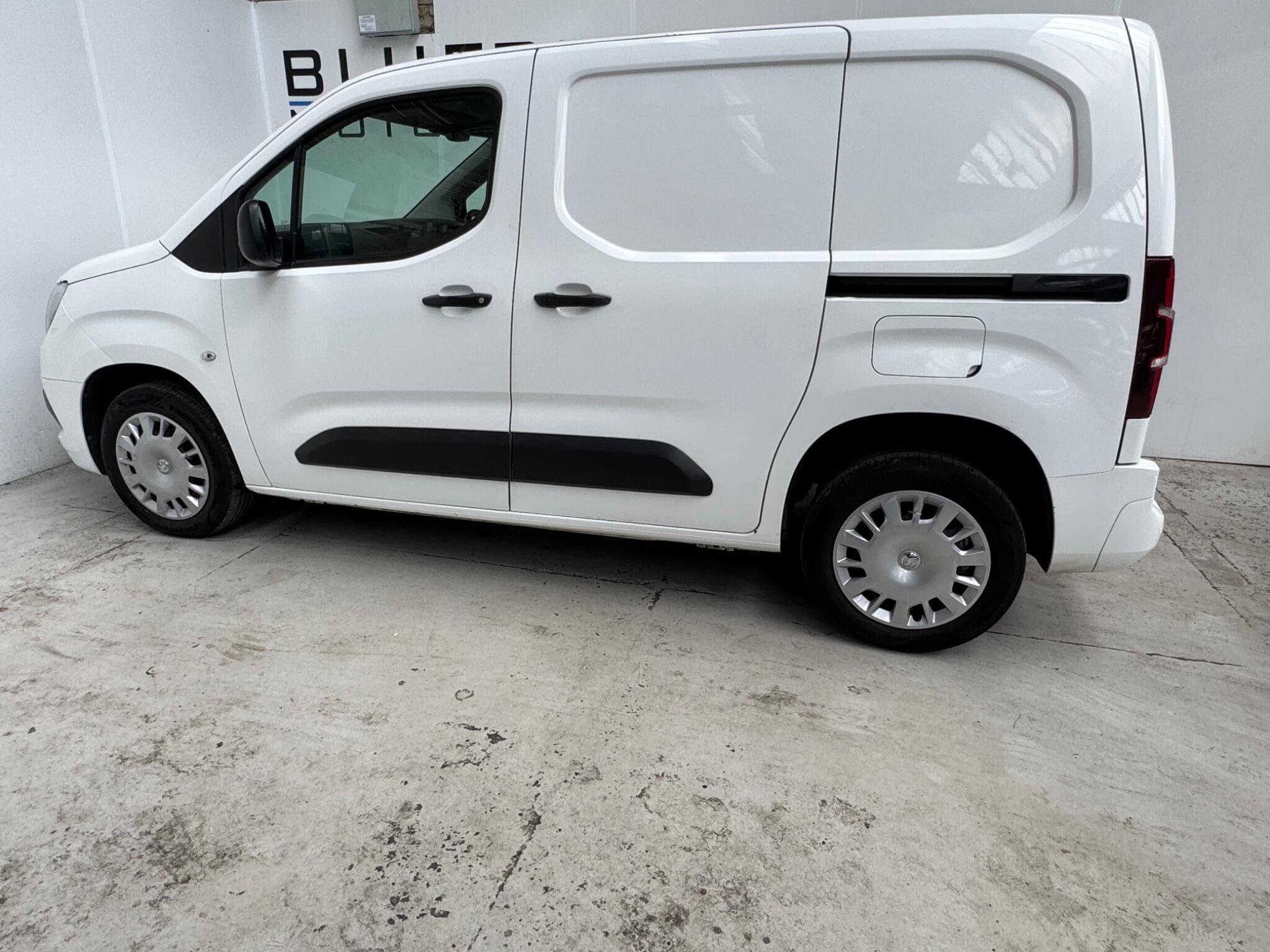 2019 Vauxhall Combo - Thumbnail 7