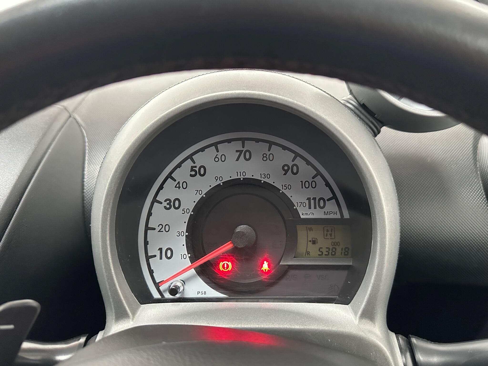 2012 Toyota AYGO - Thumbnail 10