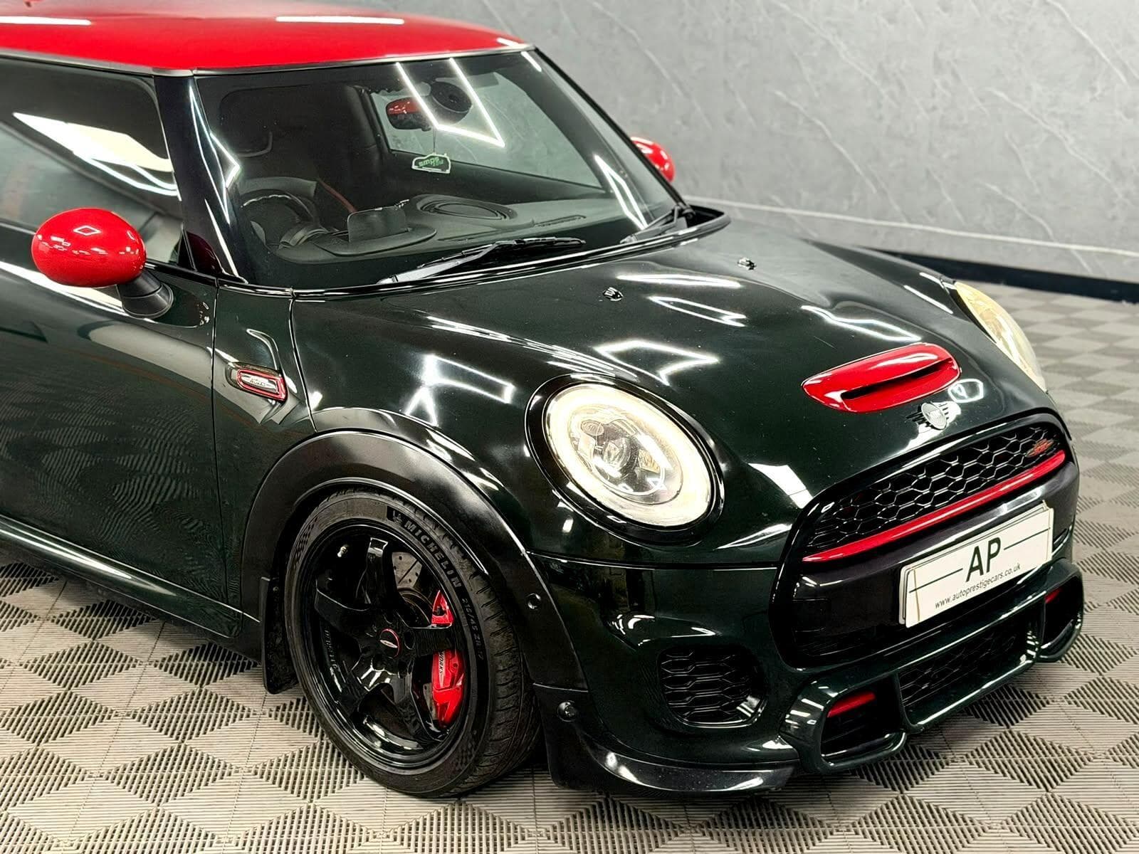 2015 MINI Hatch - Thumbnail 33