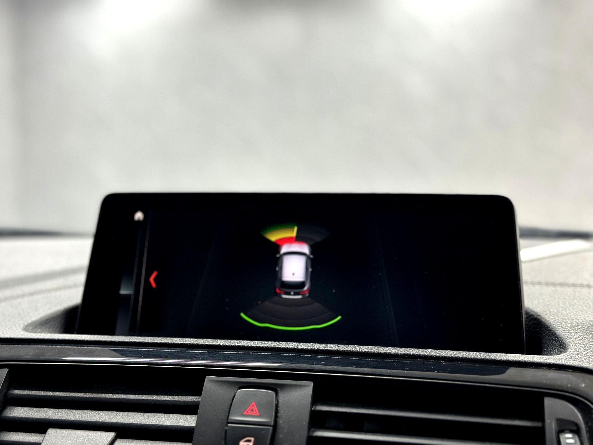 2018 BMW 1 Series - Thumbnail 34