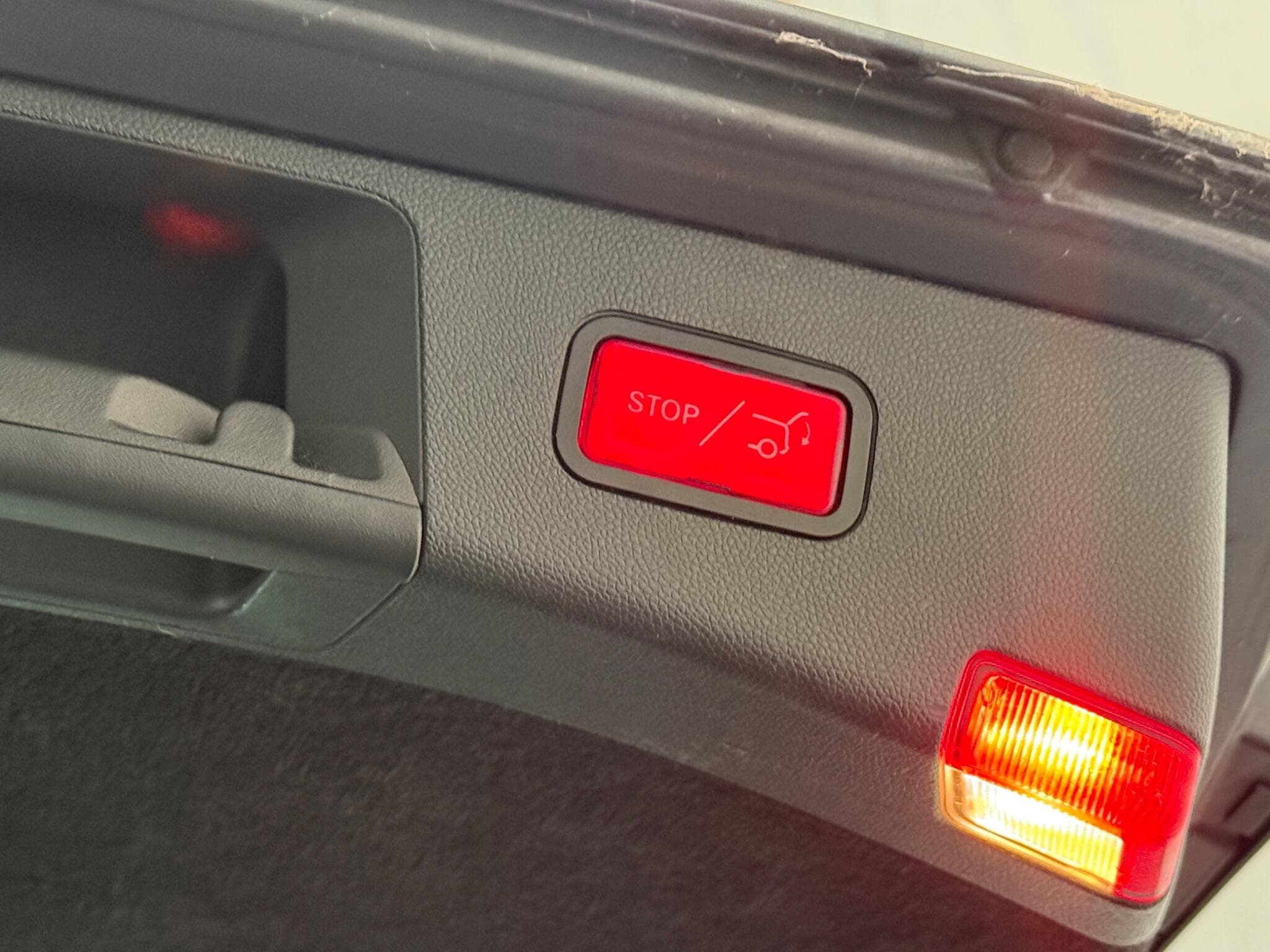 2010 Mercedes-Benz E Class - Thumbnail 40