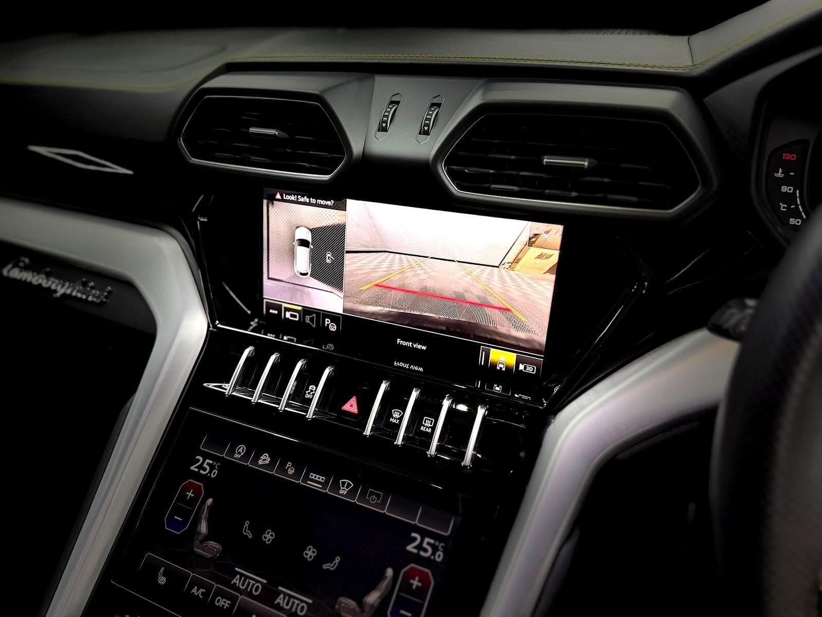 2022 Lamborghini Urus - Thumbnail 59