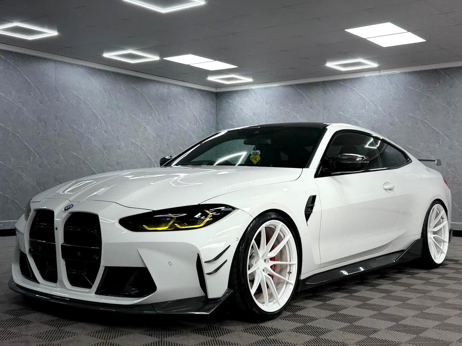 2021 BMW M4 - Thumbnail 19