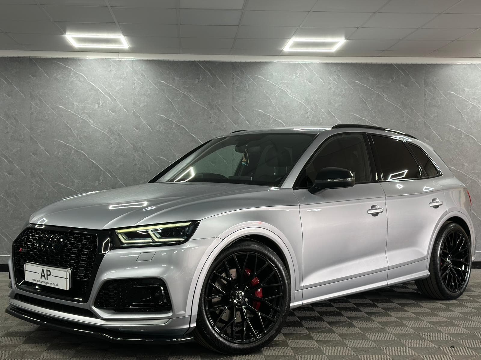 2017 Audi SQ5 - Thumbnail 45