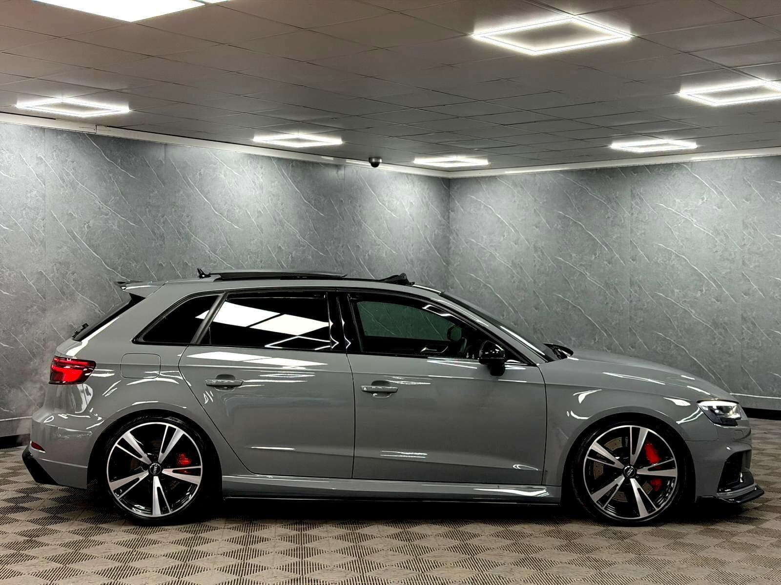 2020 Audi RS3 - Thumbnail 34