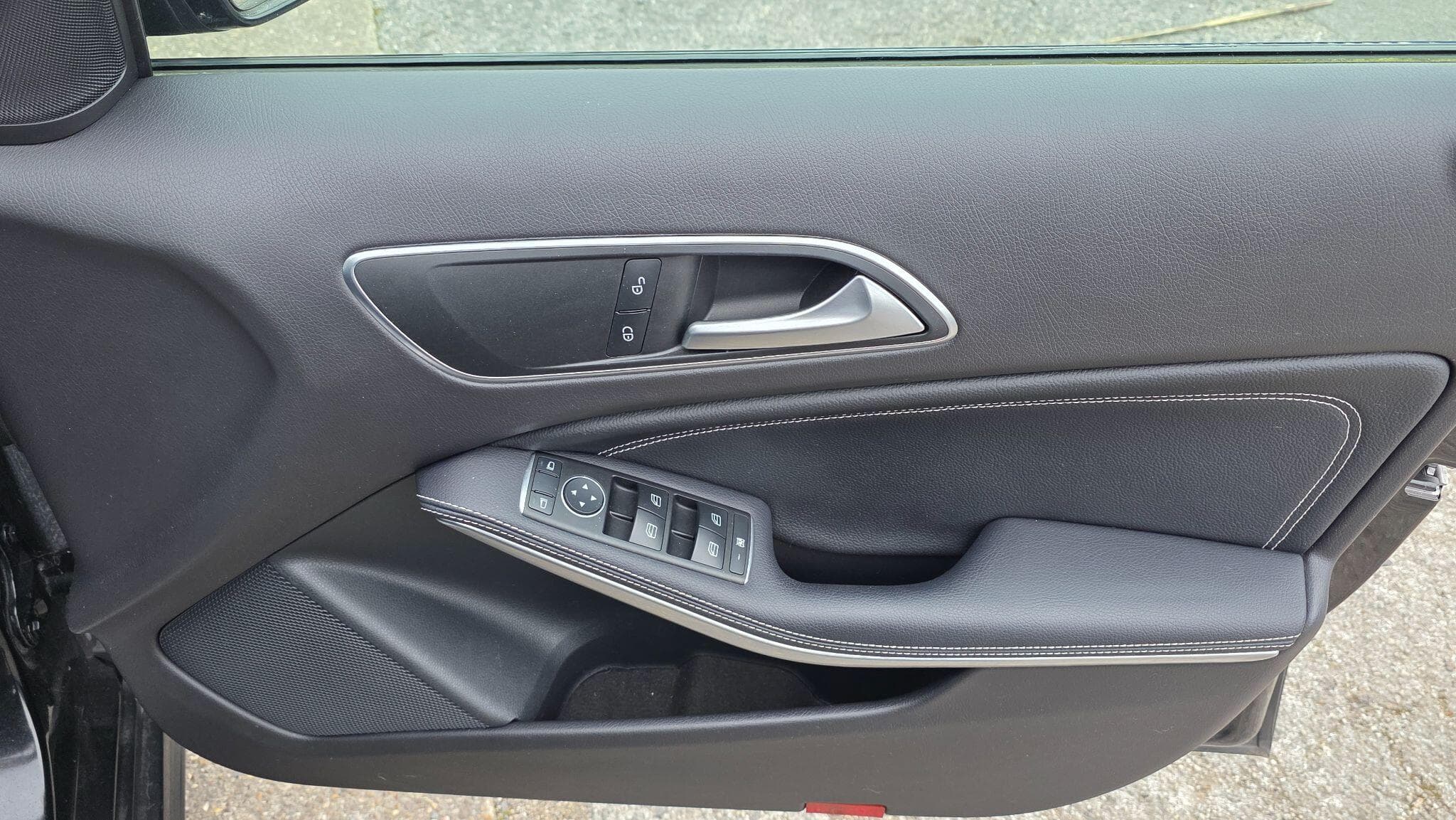 2017 Mercedes-Benz A Class - Thumbnail 11