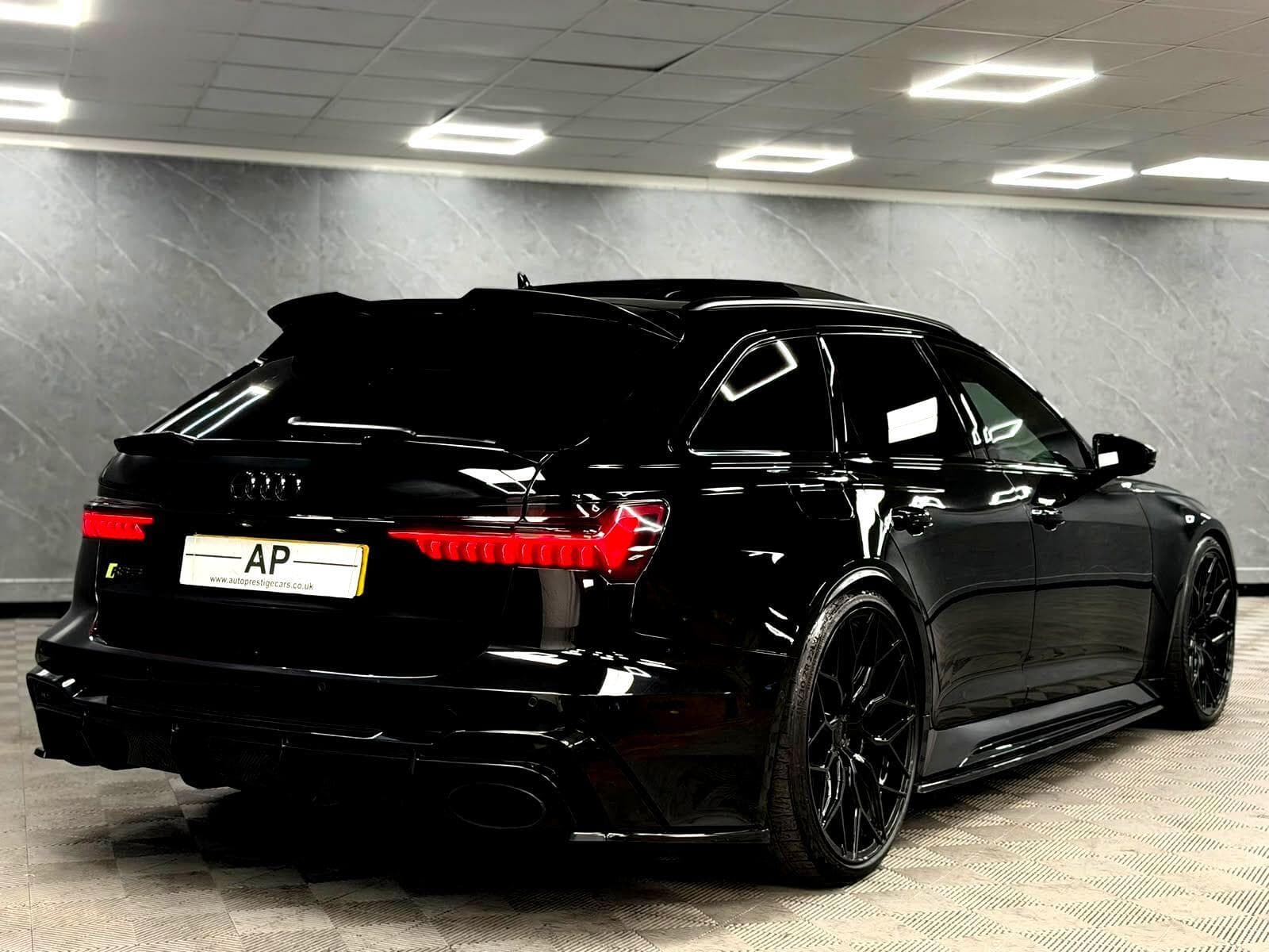 2021 Audi RS6 Avant - Thumbnail 24