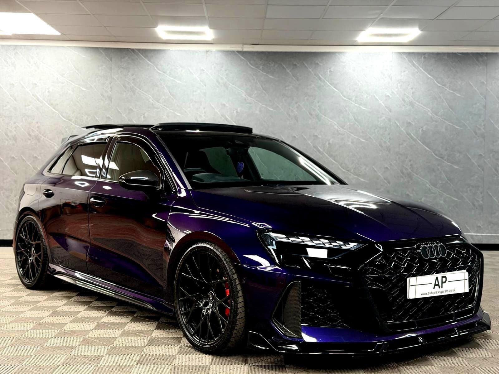 2025 Audi RS3 - Thumbnail 28